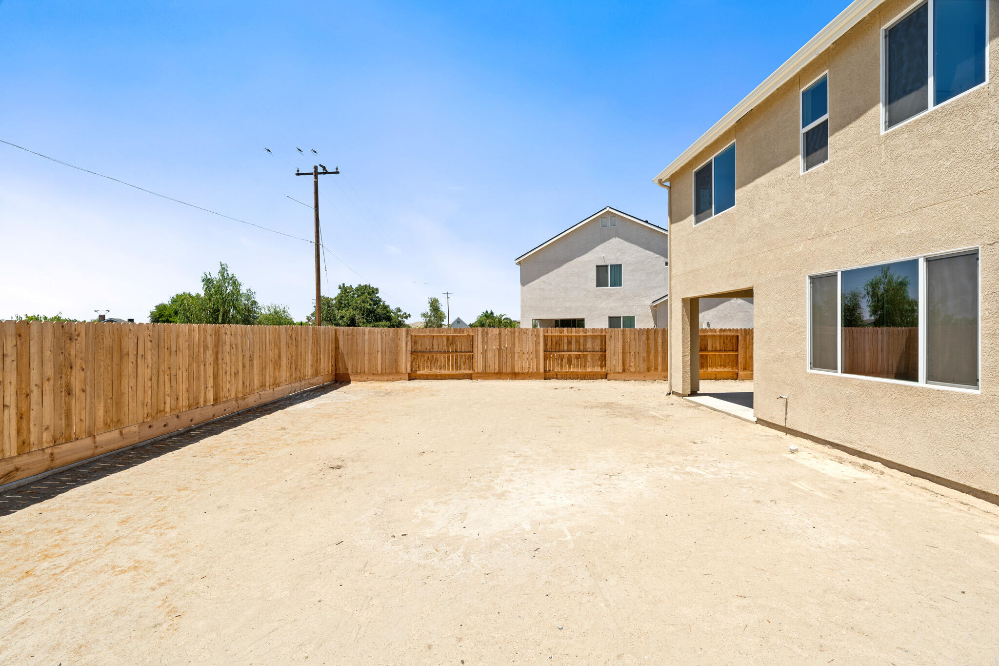 3131 Ryan Ave, Tulare, CA 93274