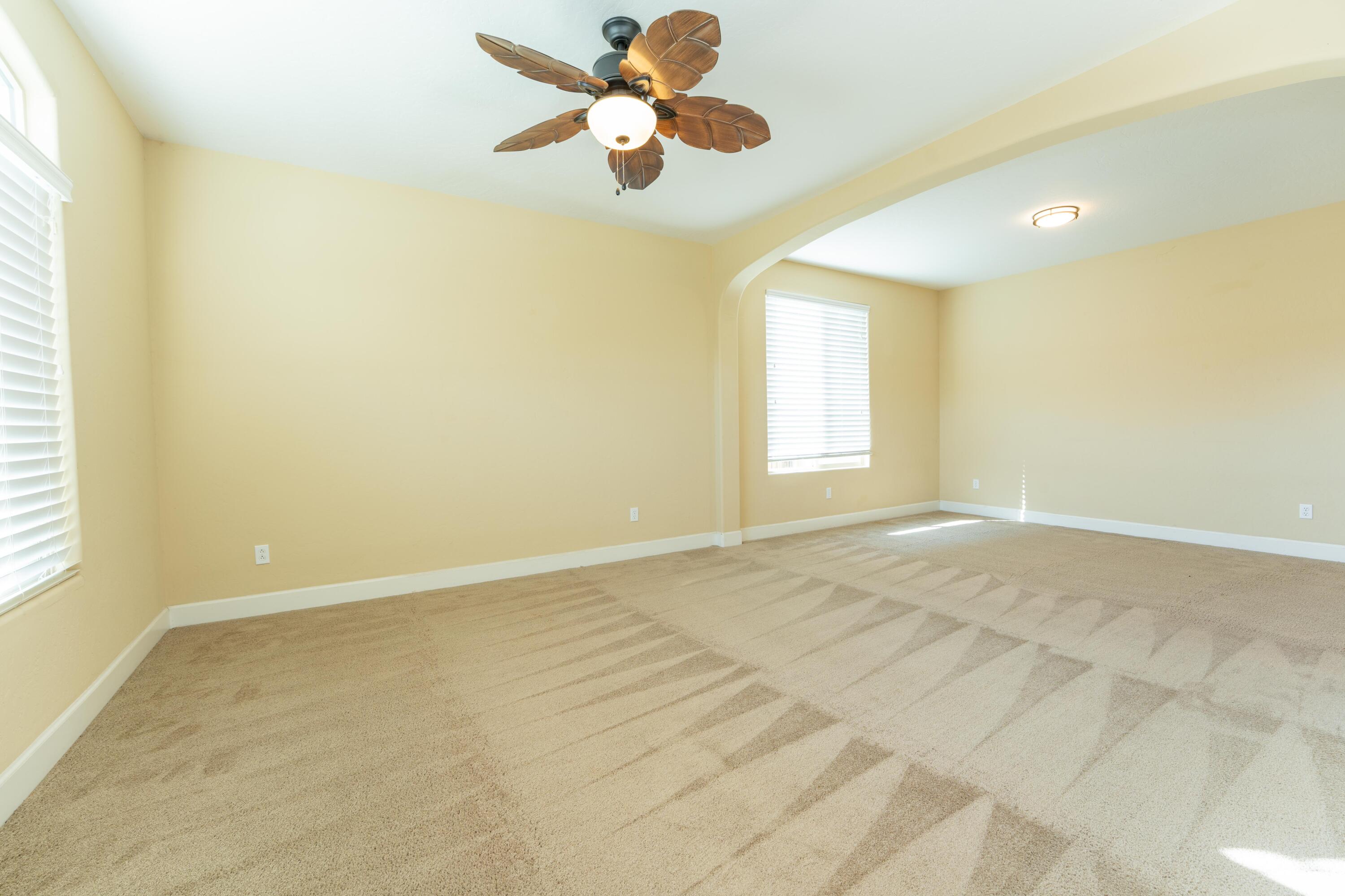 2994 Scoon Ct, Tulare, CA 93274