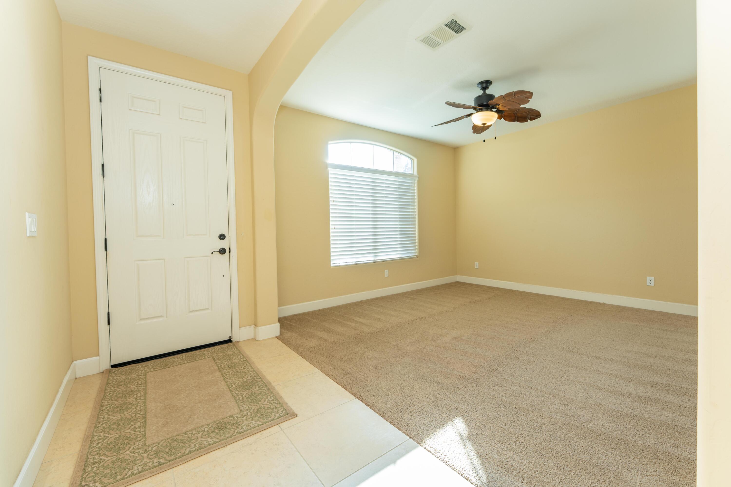 2994 Scoon Ct, Tulare, CA 93274