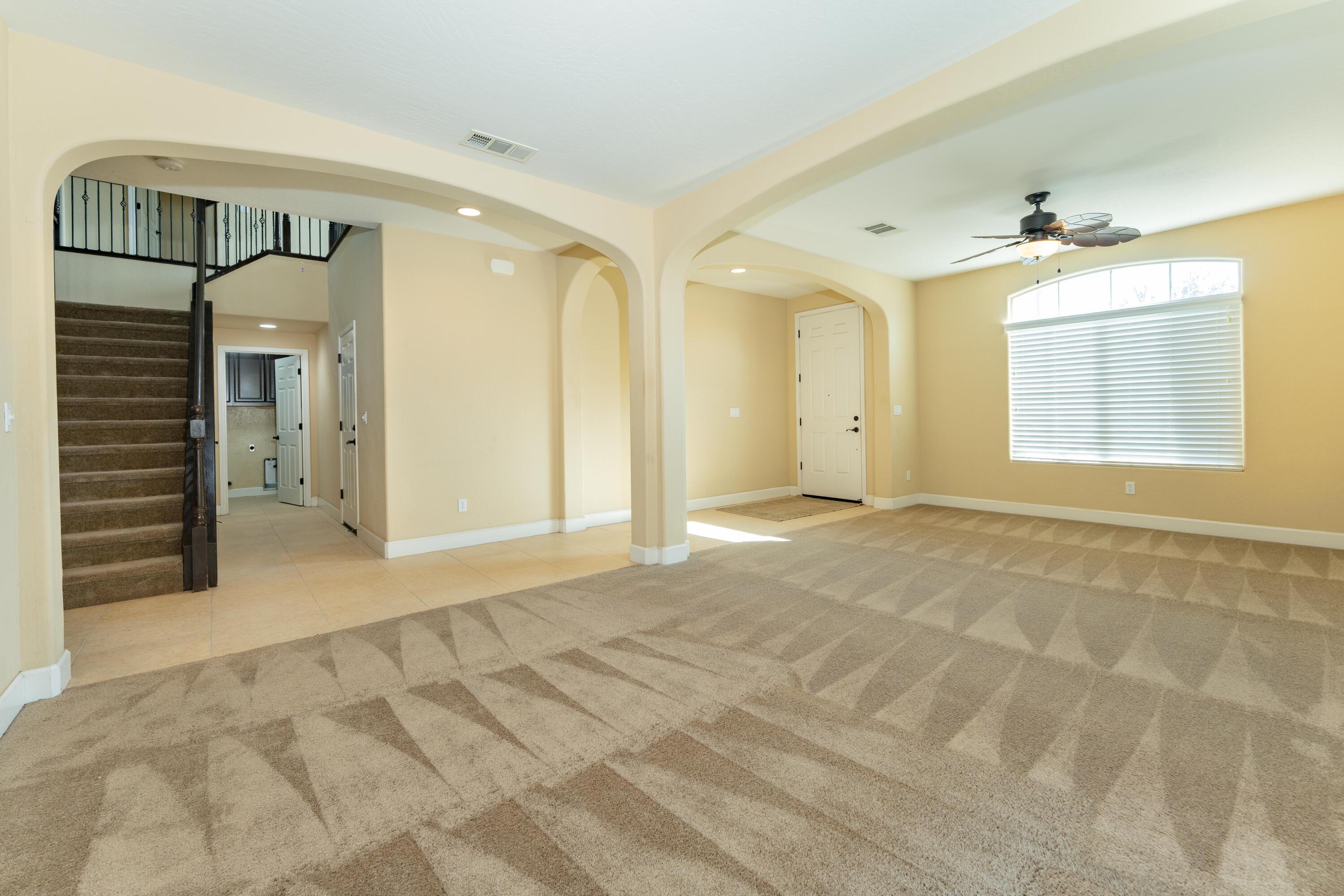 2994 Scoon Ct, Tulare, CA 93274