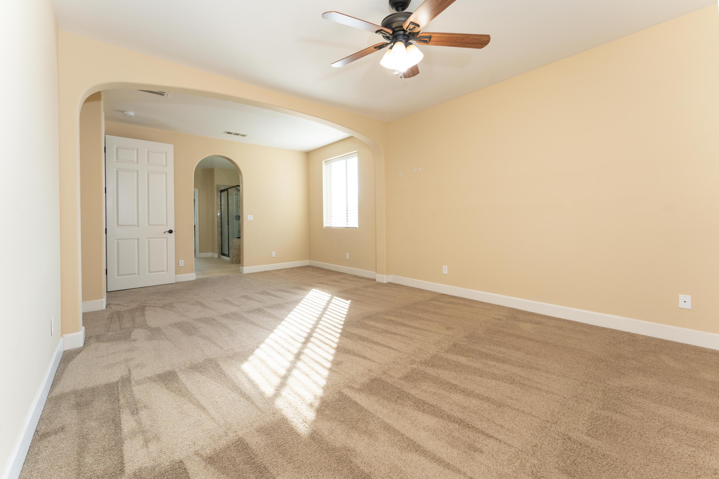 2994 Scoon Ct, Tulare, CA 93274