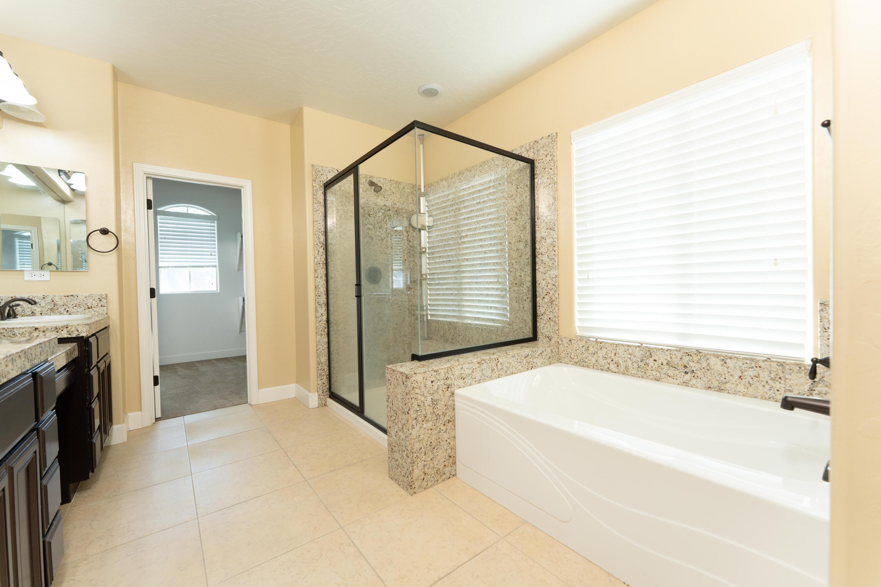 2994 Scoon Ct, Tulare, CA 93274