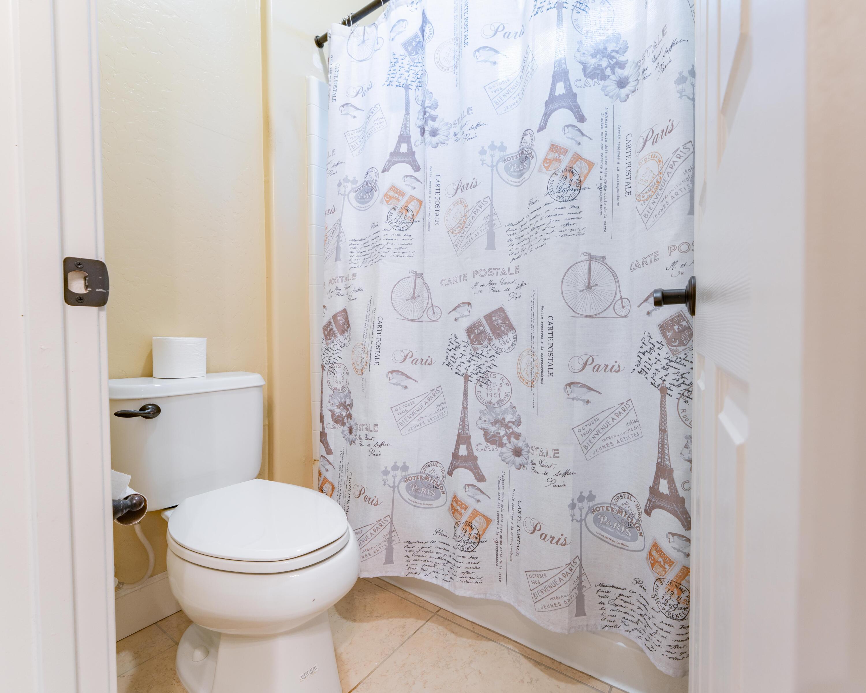 2994 Scoon Ct, Tulare, CA 93274