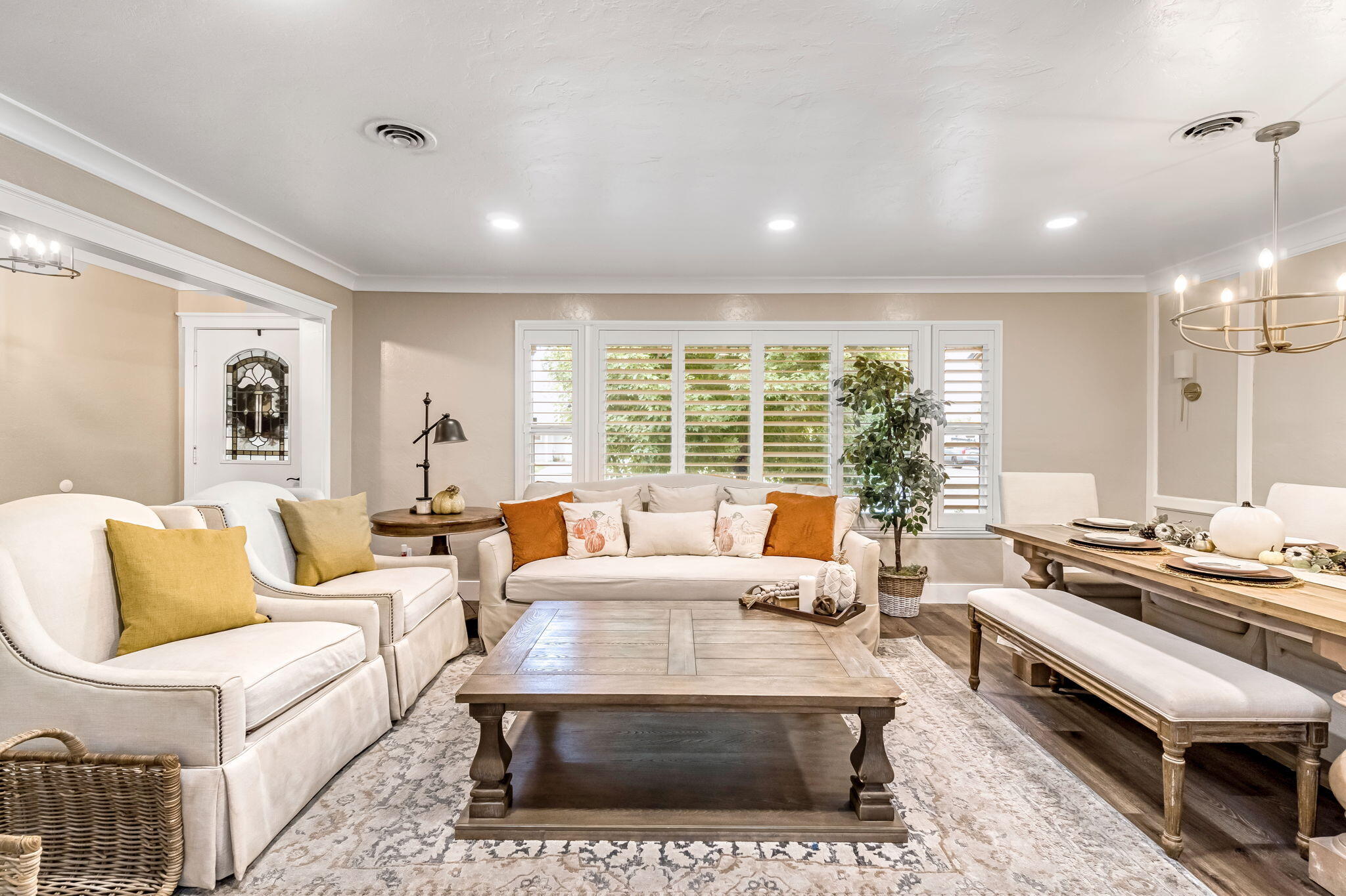 1103 S Linda Vista St, Visalia, CA 93277