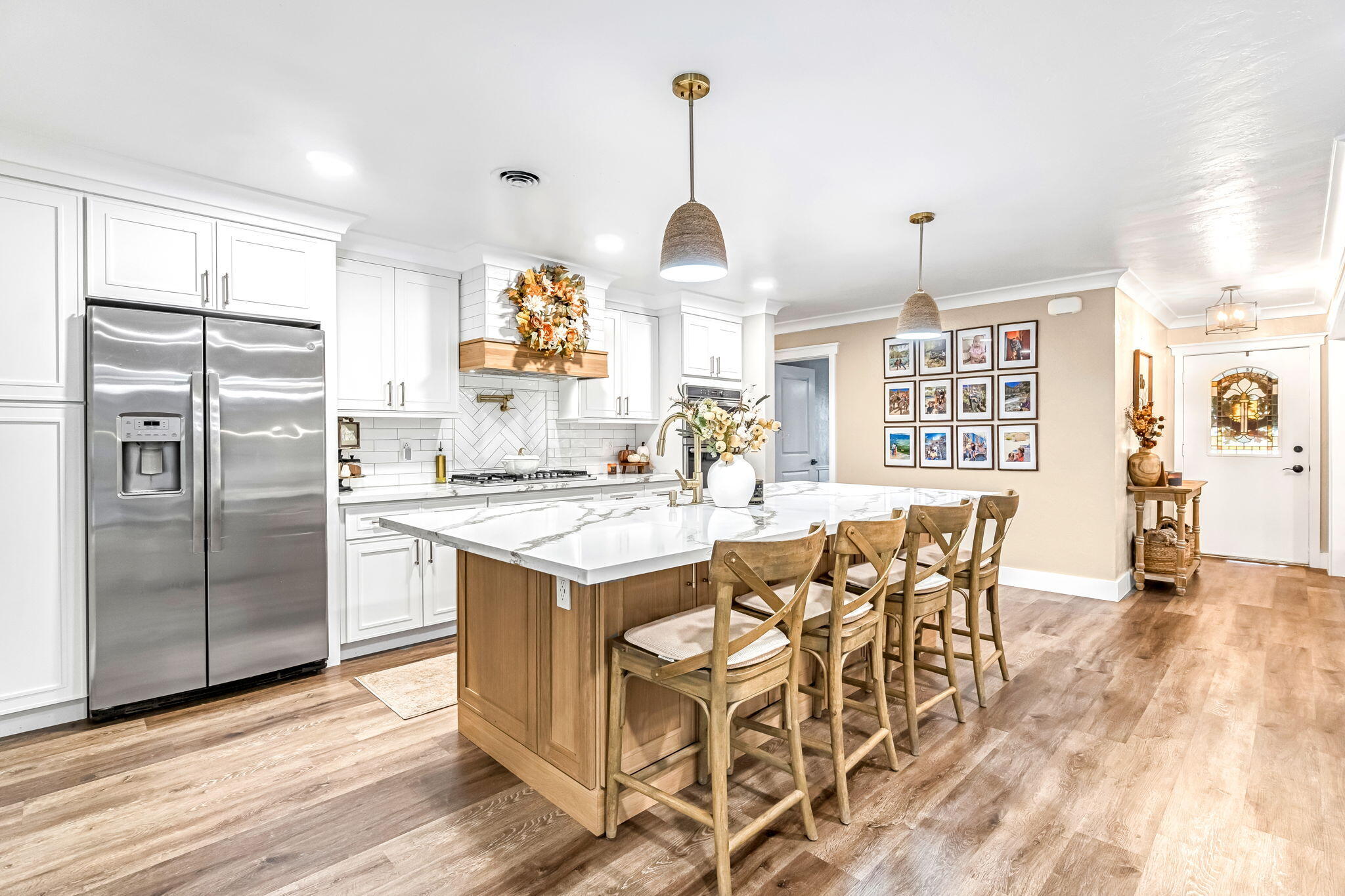 1103 S Linda Vista St, Visalia, CA 93277