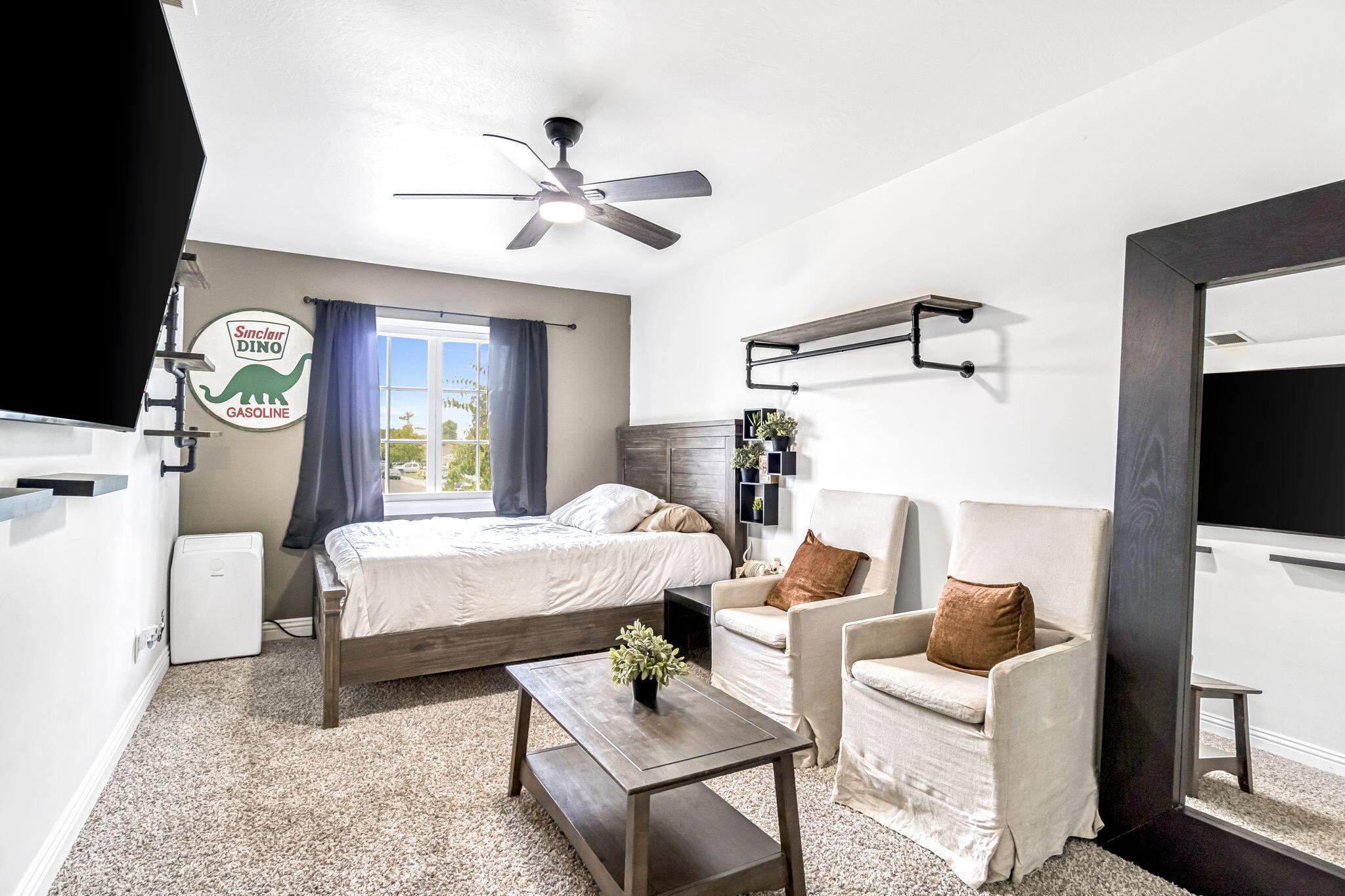 1103 S Linda Vista St, Visalia, CA 93277