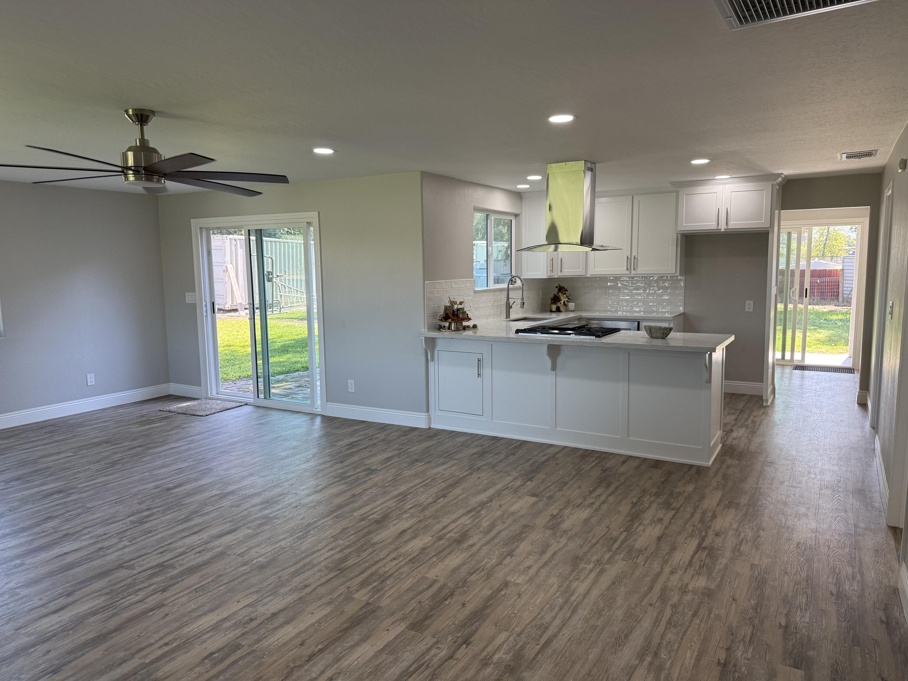 24323 Ave 324, Lemon Cove, CA 93244