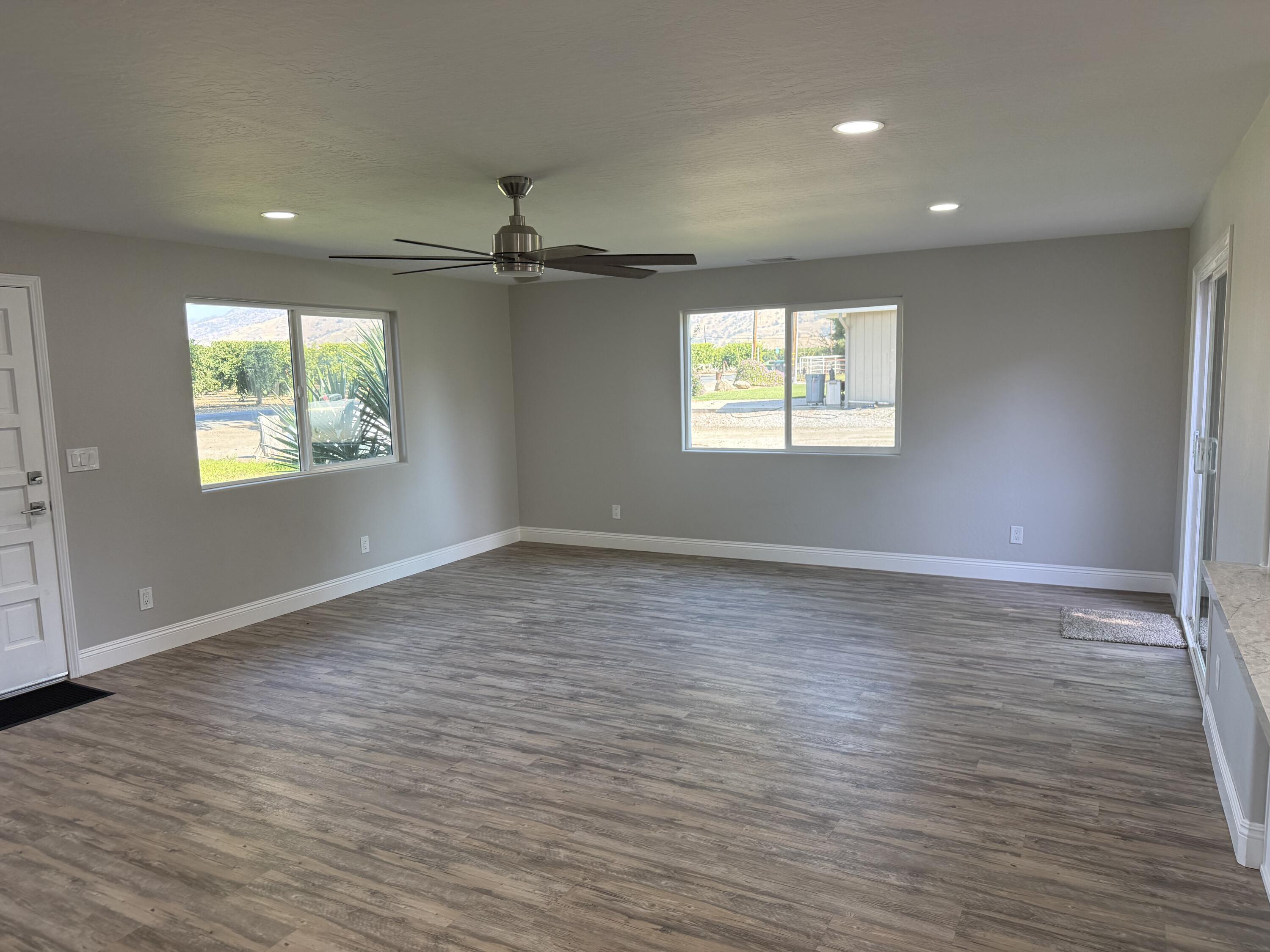 24323 Ave 324, Lemon Cove, CA 93244