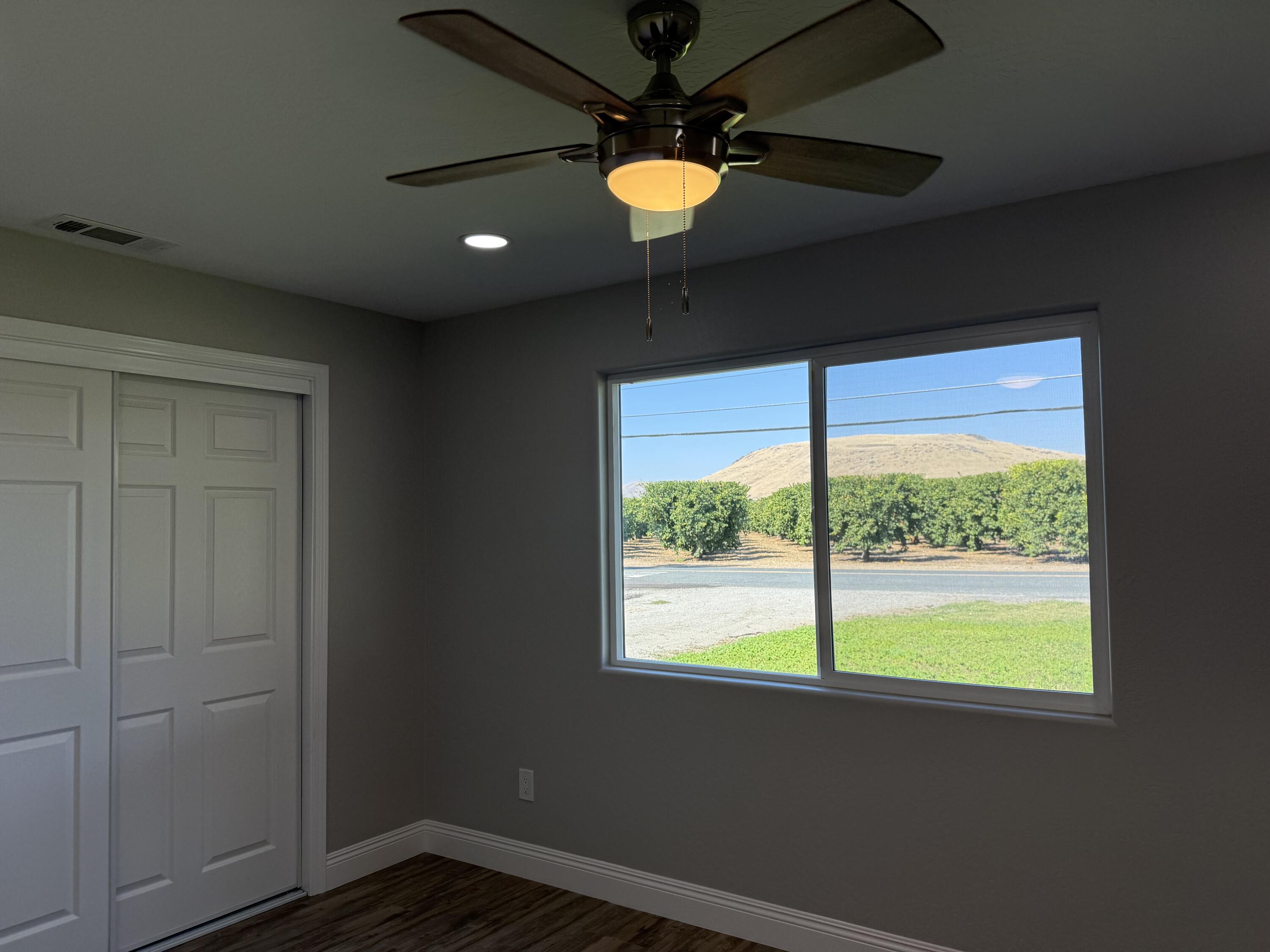 24323 Ave 324, Lemon Cove, CA 93244