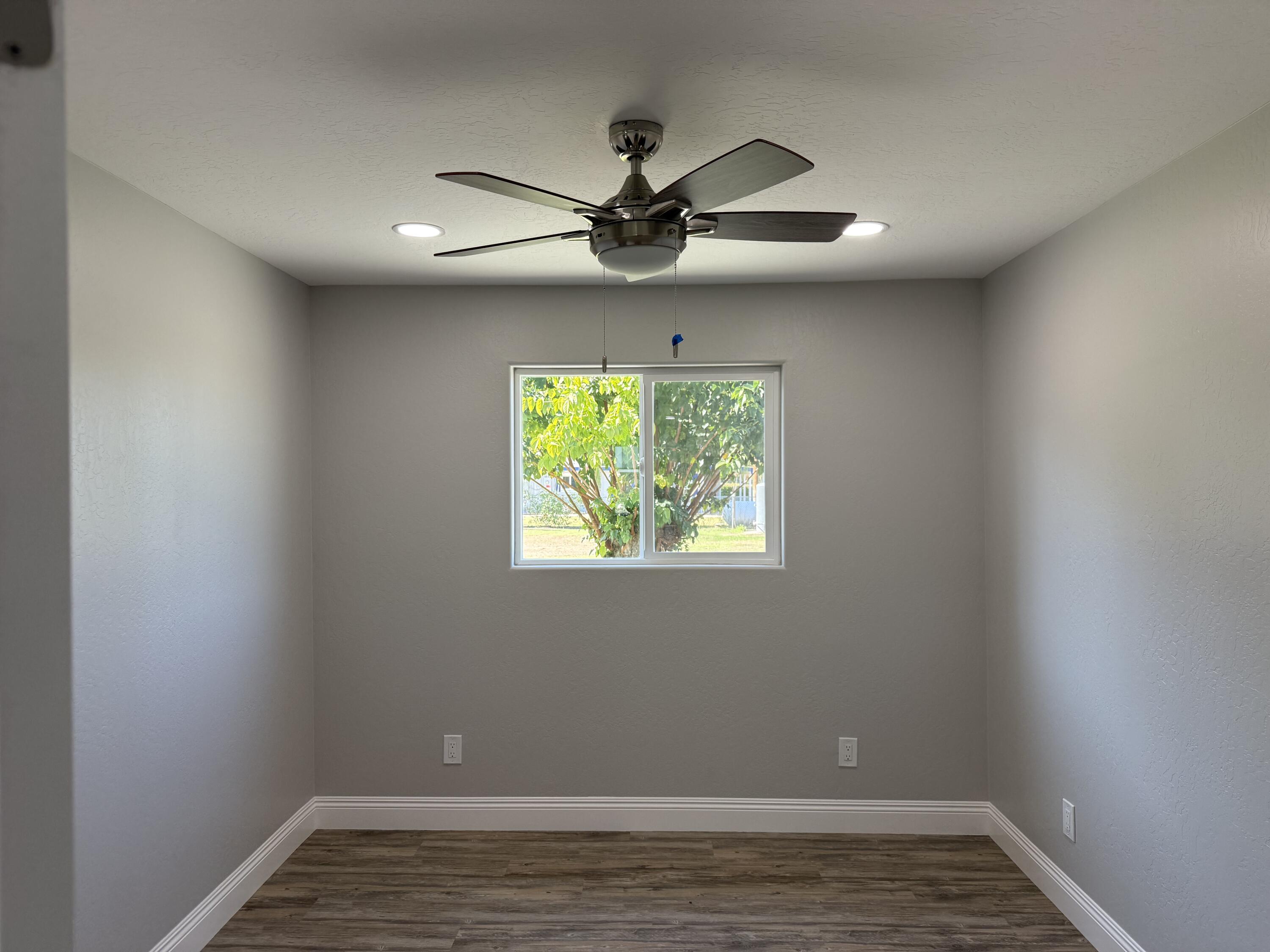 24323 Ave 324, Lemon Cove, CA 93244