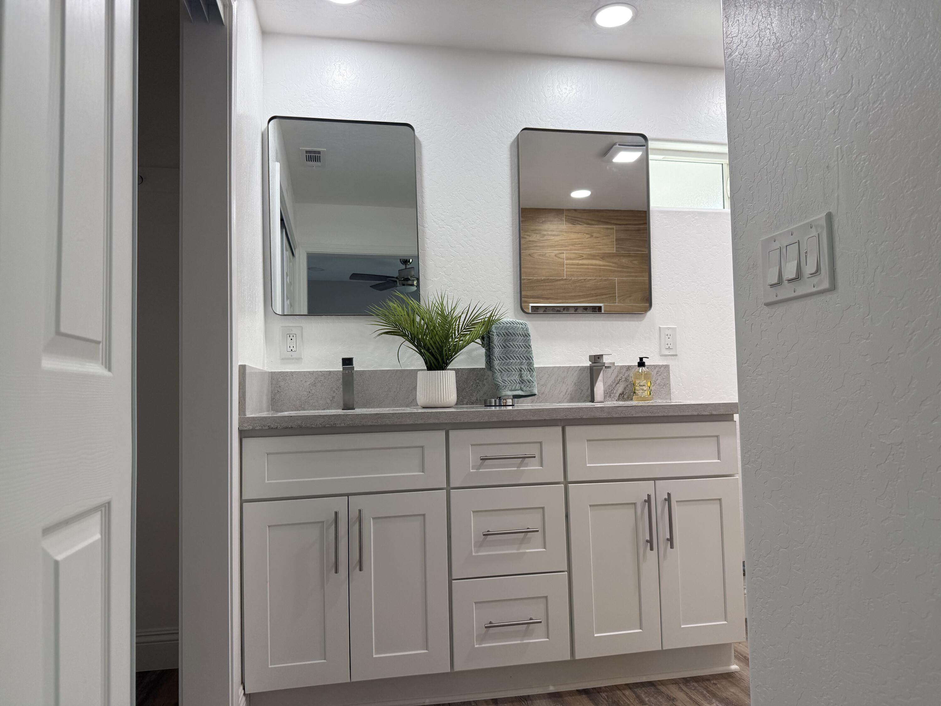 24323 Ave 324, Lemon Cove, CA 93244