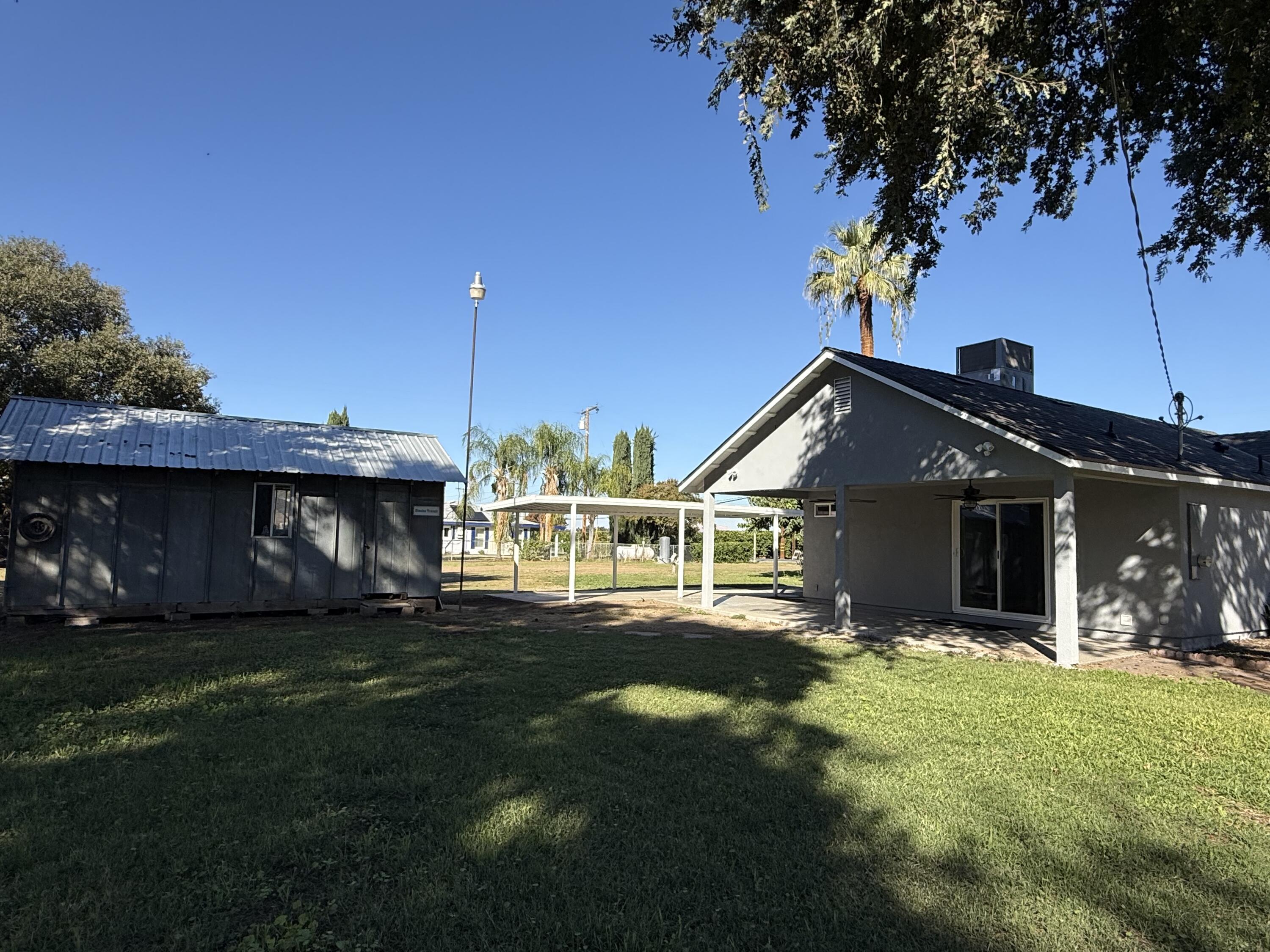 24323 Ave 324, Lemon Cove, CA 93244