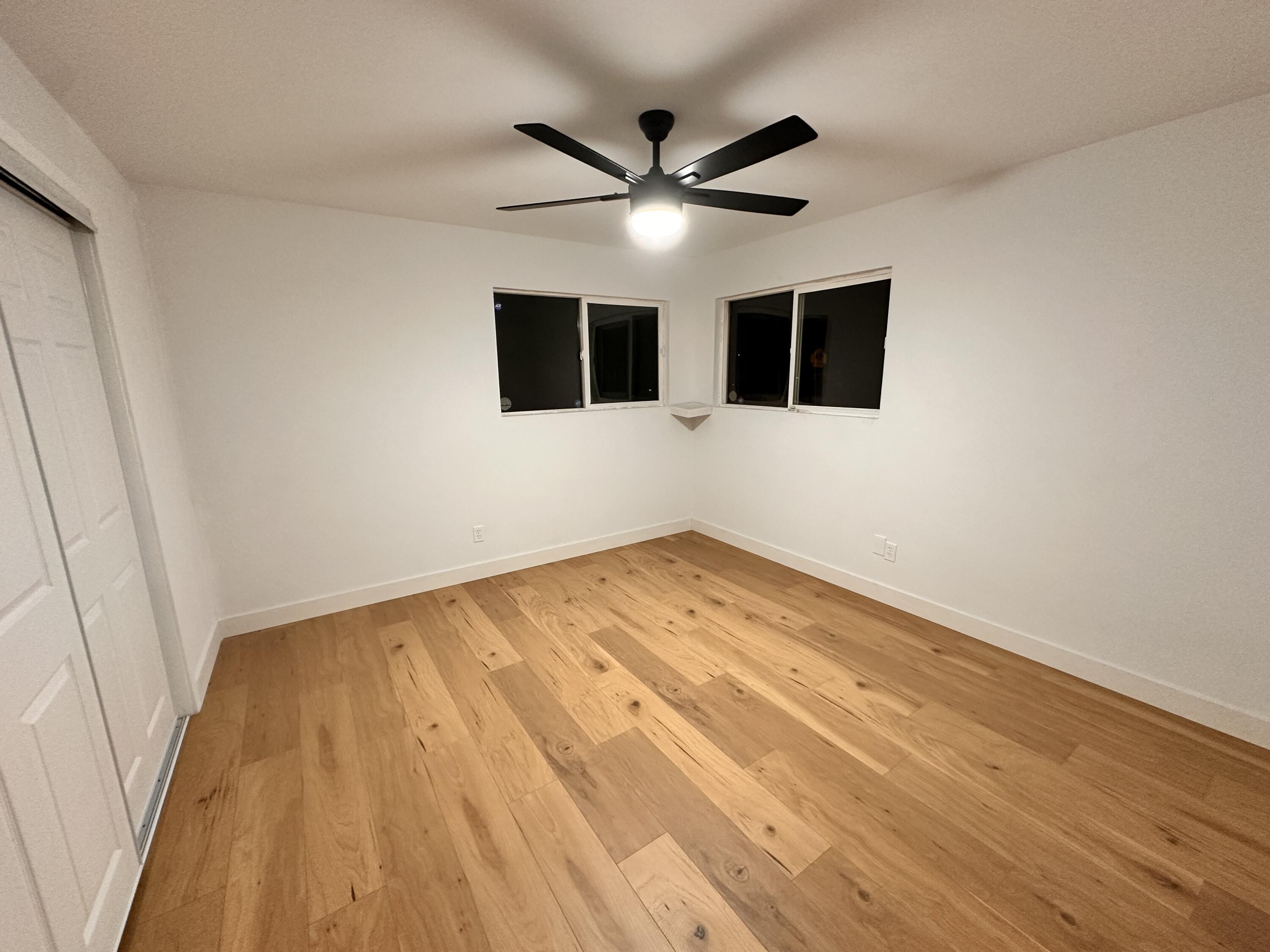 901 Paloma St, Bakersfield, CA 93304