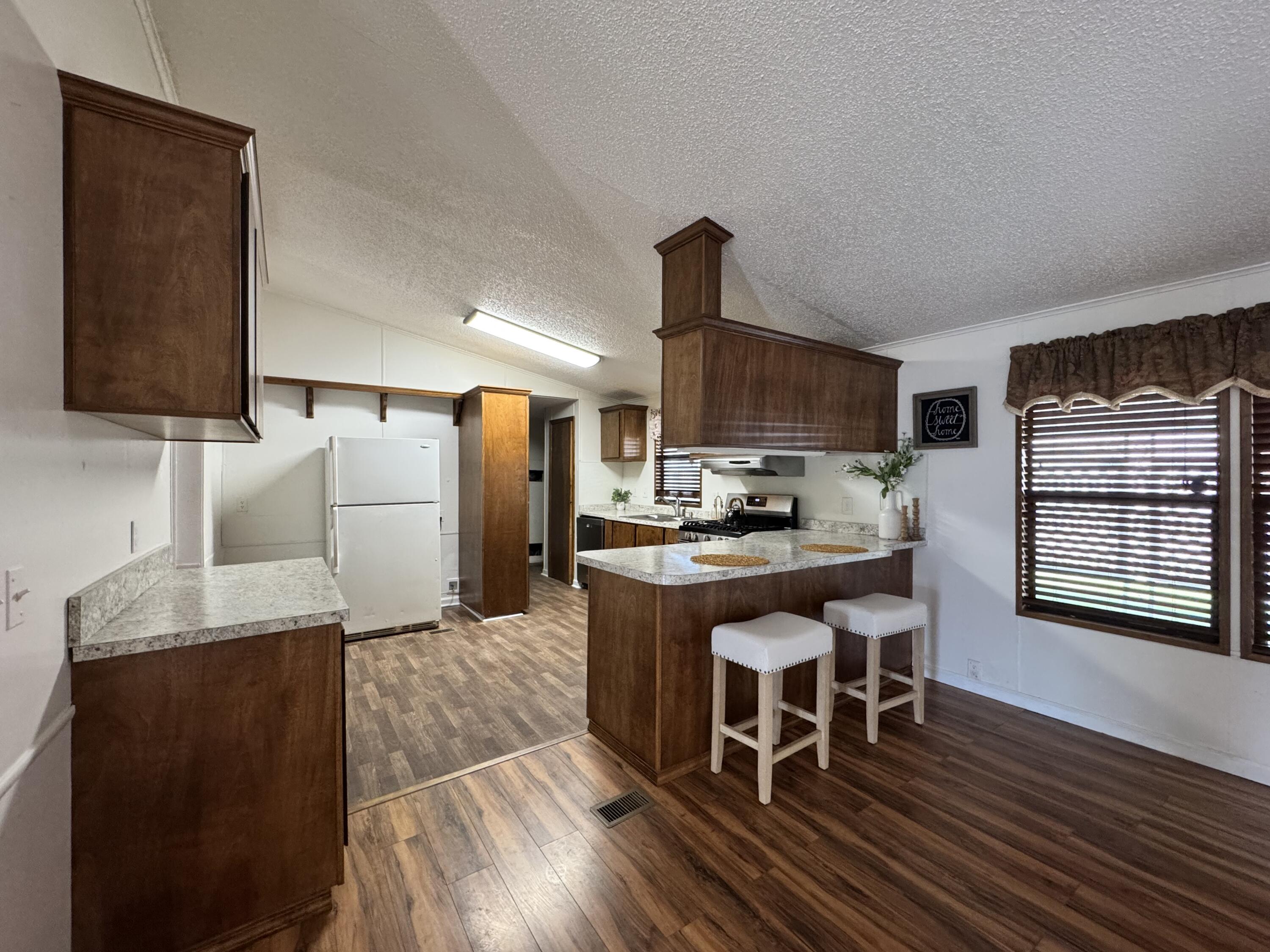 2300 W Morton Ave #22, Porterville, CA 93257