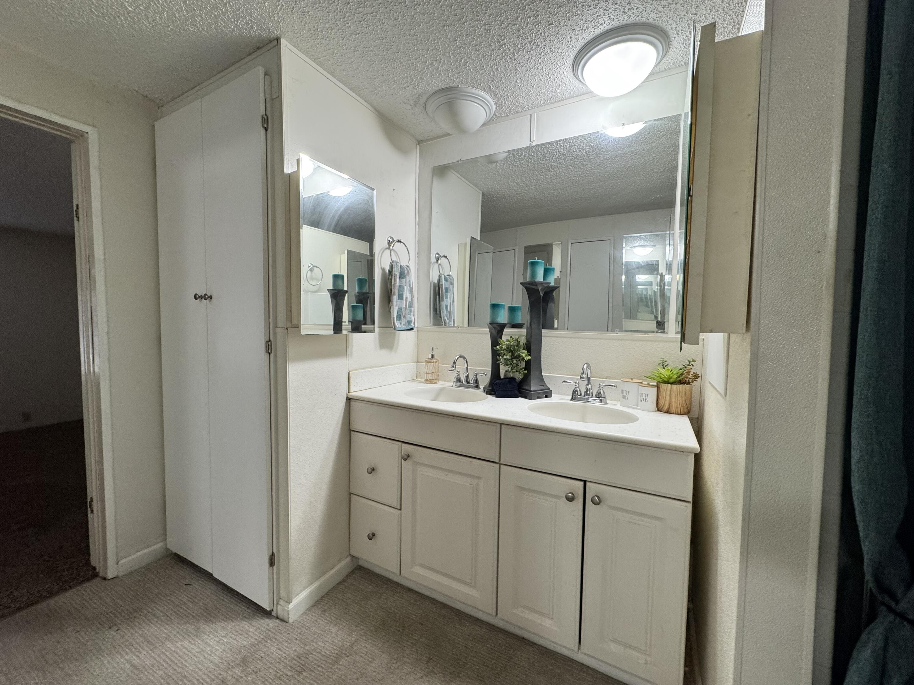 2300 W Morton Ave #22, Porterville, CA 93257