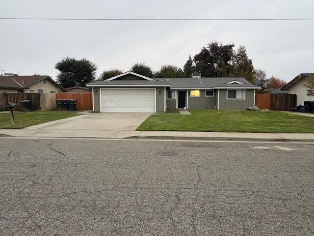 1732 S Burke St, Visalia, CA 93292