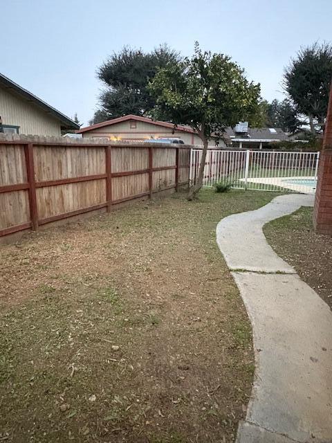 1732 S Burke St, Visalia, CA 93292