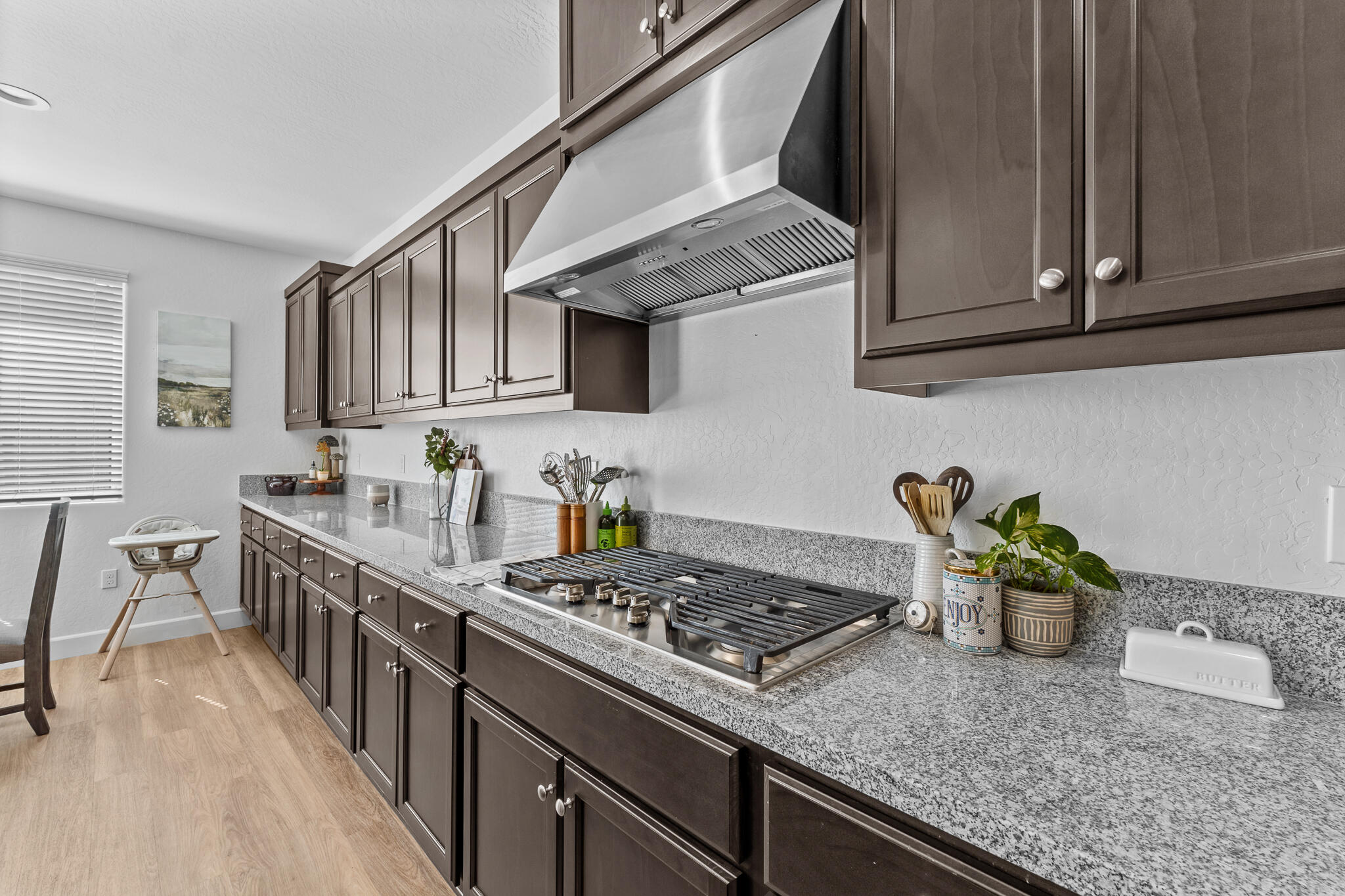 179 Ocean Ct, Tulare, CA 93274