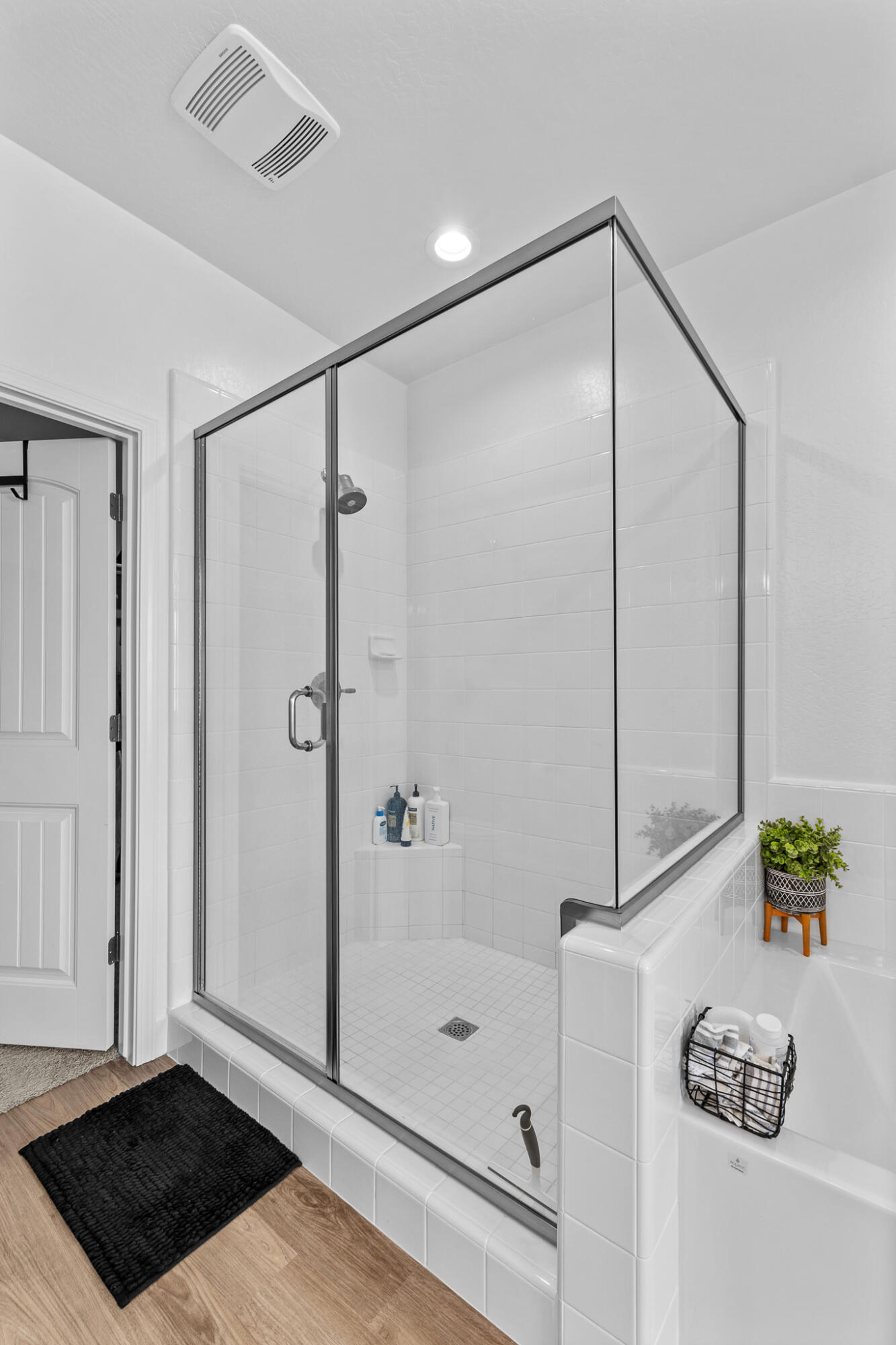 179 Ocean Ct, Tulare, CA 93274