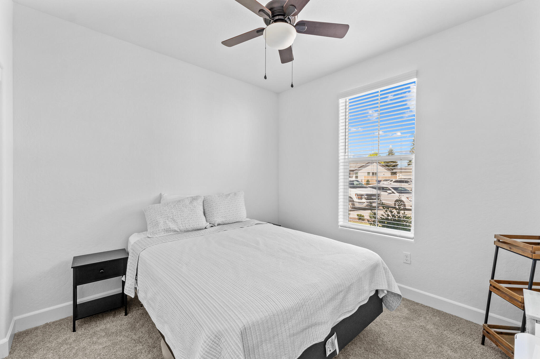 179 Ocean Ct, Tulare, CA 93274