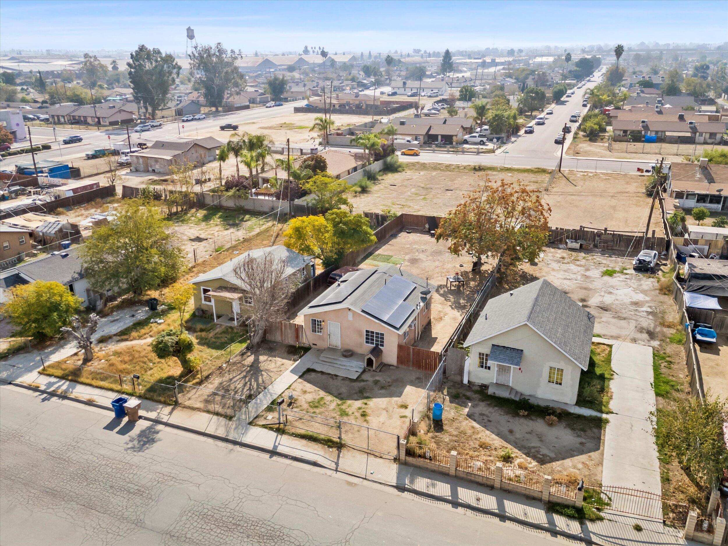 1425 Murdock St, Bakersfield, CA 93307