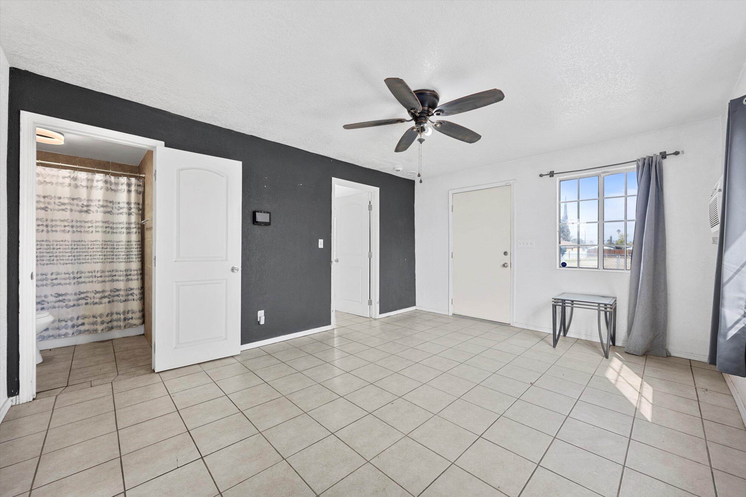 1425 Murdock St, Bakersfield, CA 93307