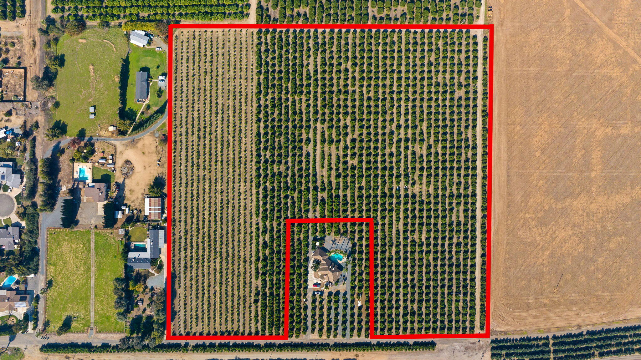 1435 E Palm Dr, Exeter, CA 93221