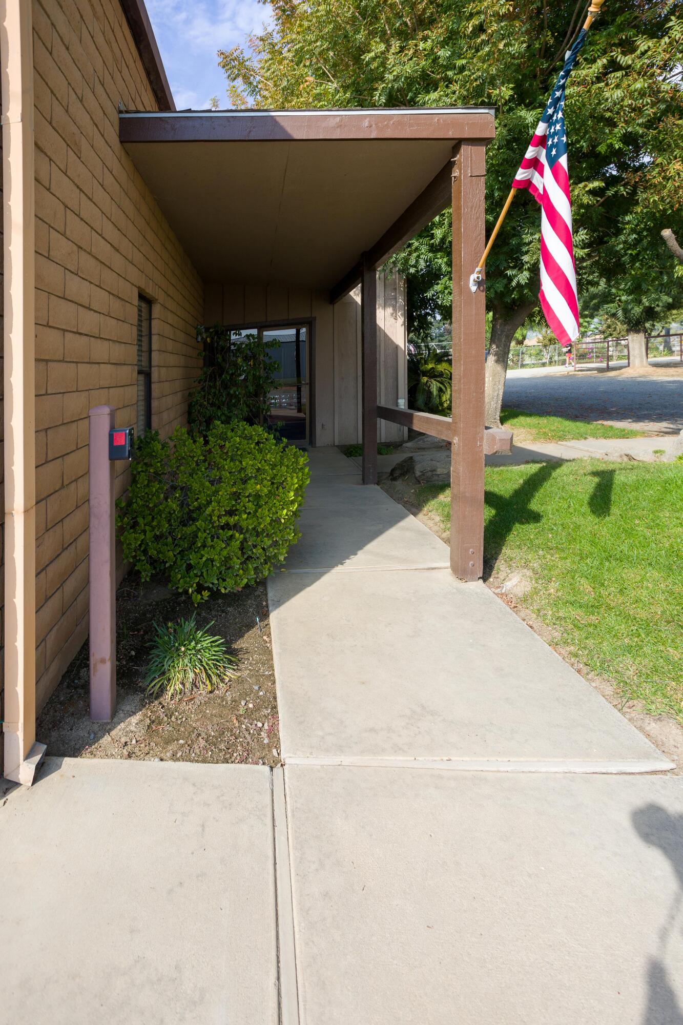 1841 N Westwood St, Porterville, CA 93257