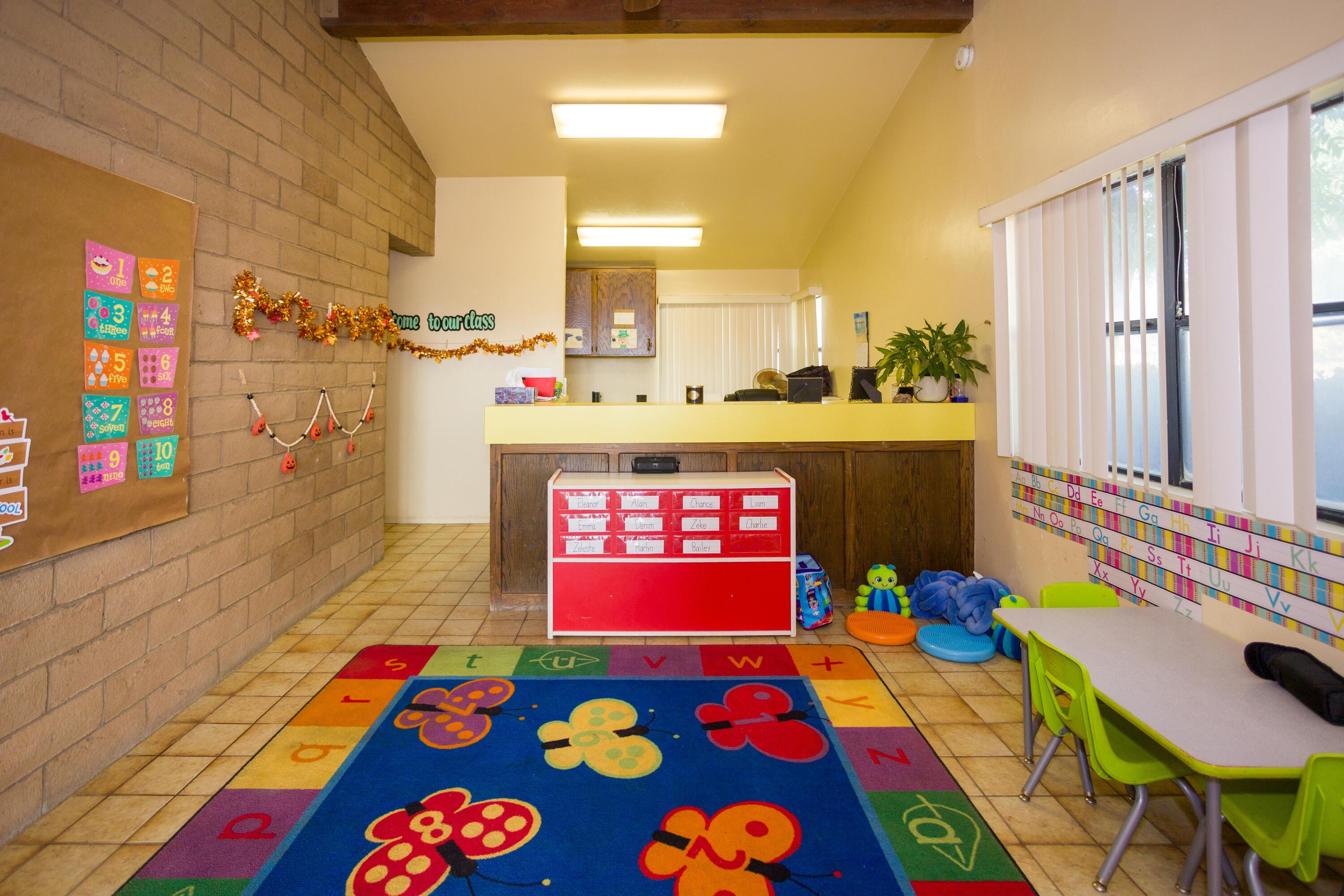 1841 N Westwood St, Porterville, CA 93257