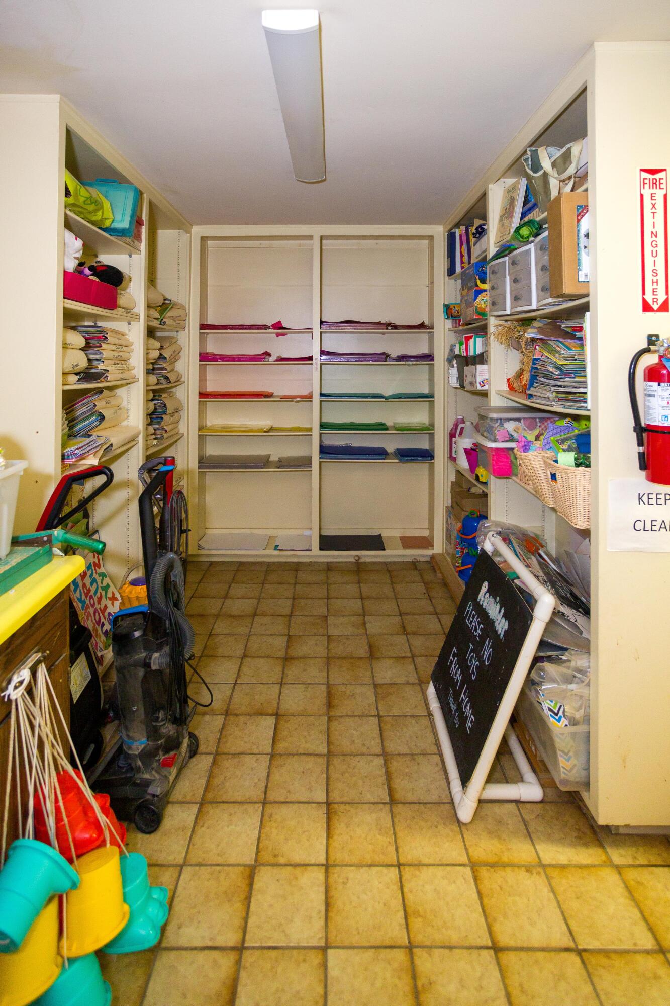 1841 N Westwood St, Porterville, CA 93257