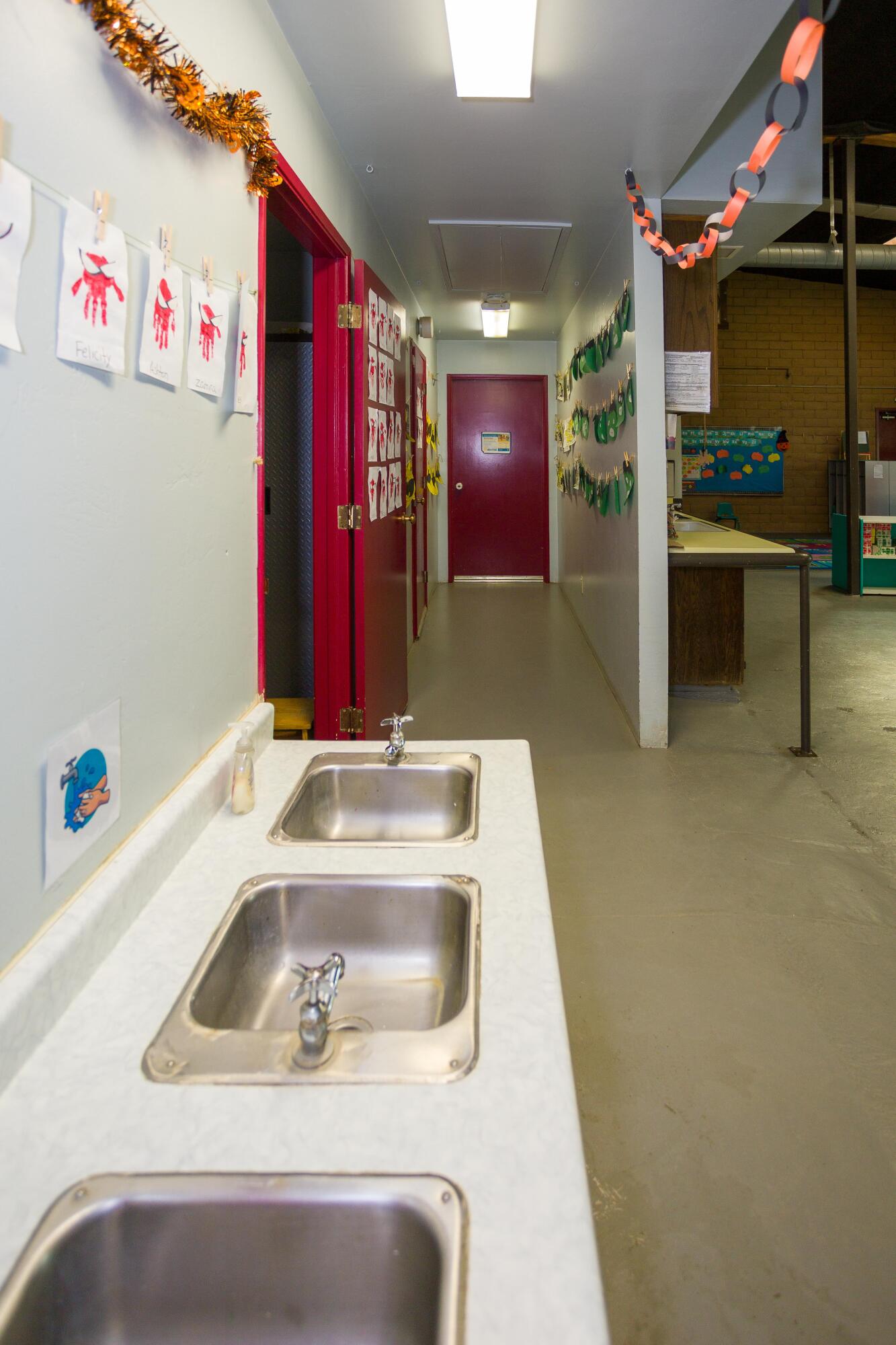 1841 N Westwood St, Porterville, CA 93257