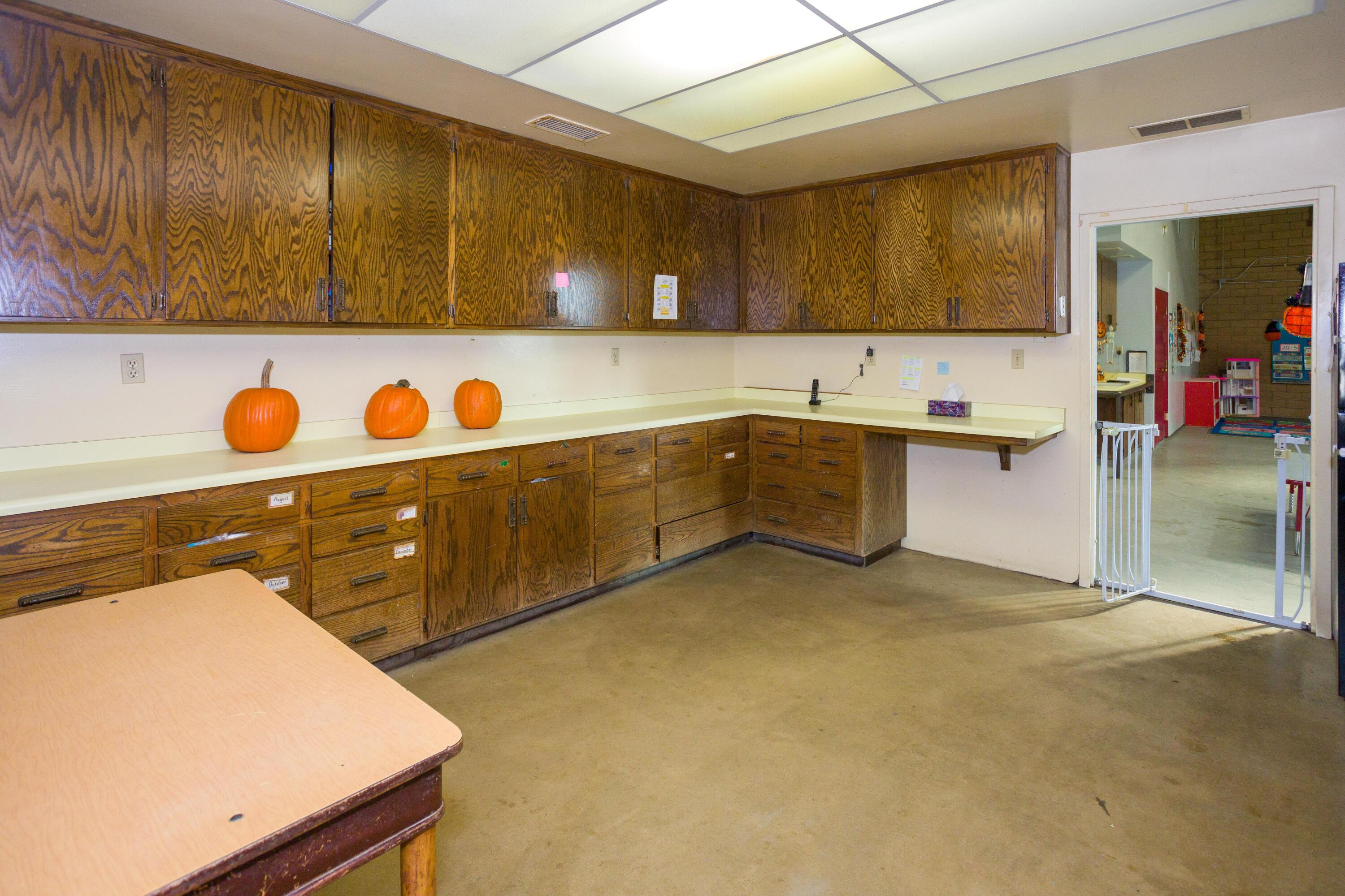 1841 N Westwood St, Porterville, CA 93257