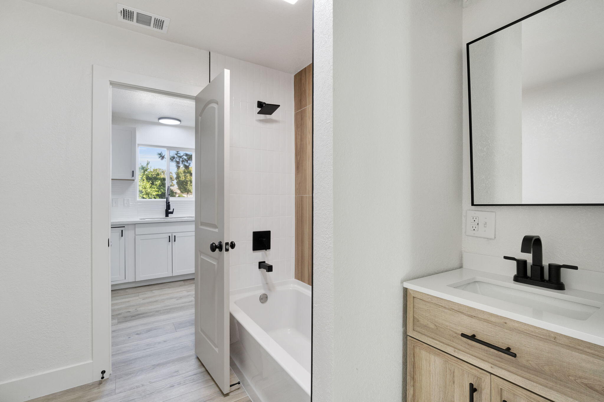 26958 John F Kennedy Ct, Madera, CA 93637