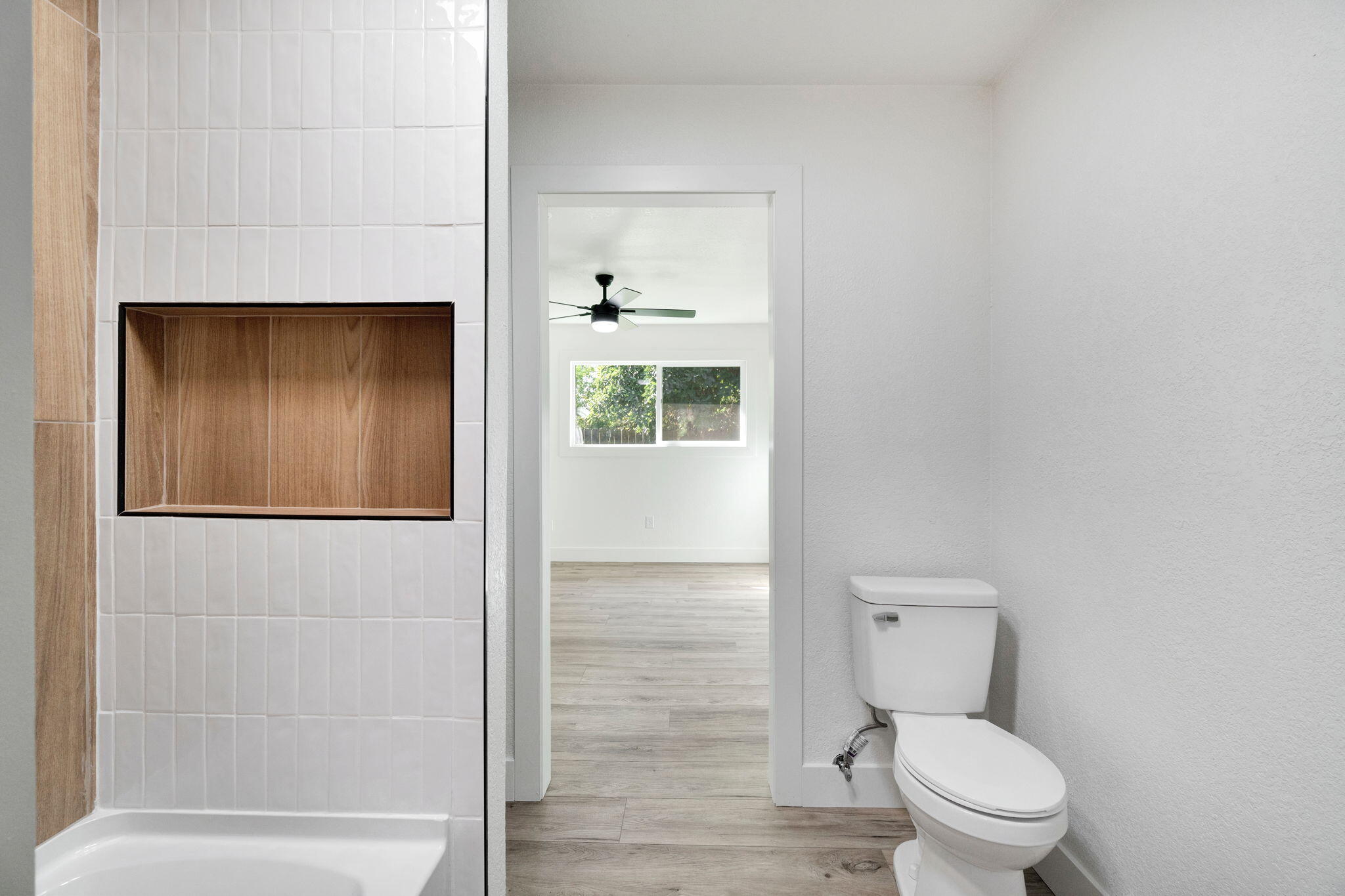 26958 John F Kennedy Ct, Madera, CA 93637