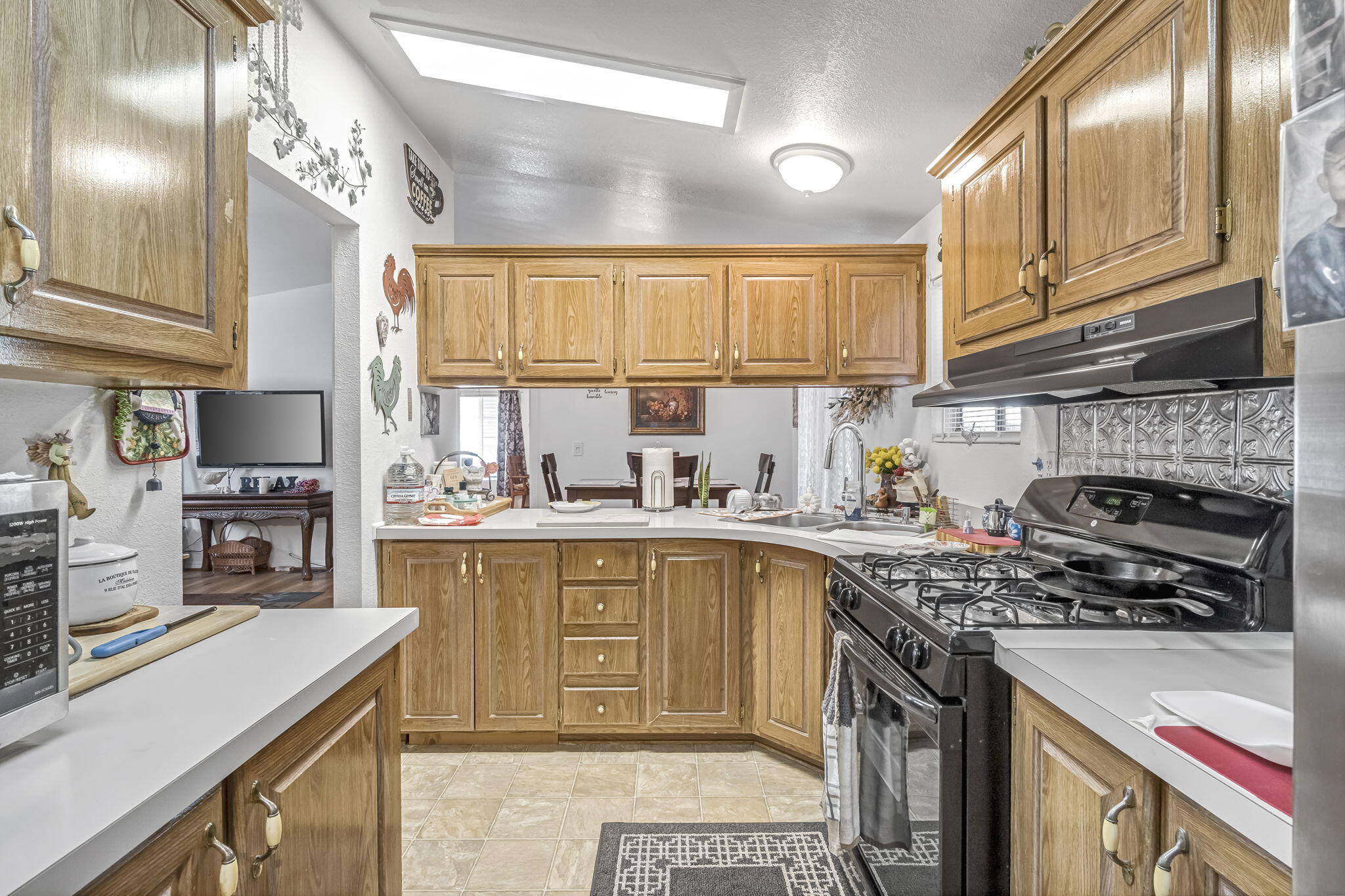 1218 E Cleveland Ave #142, Madera, CA 93638