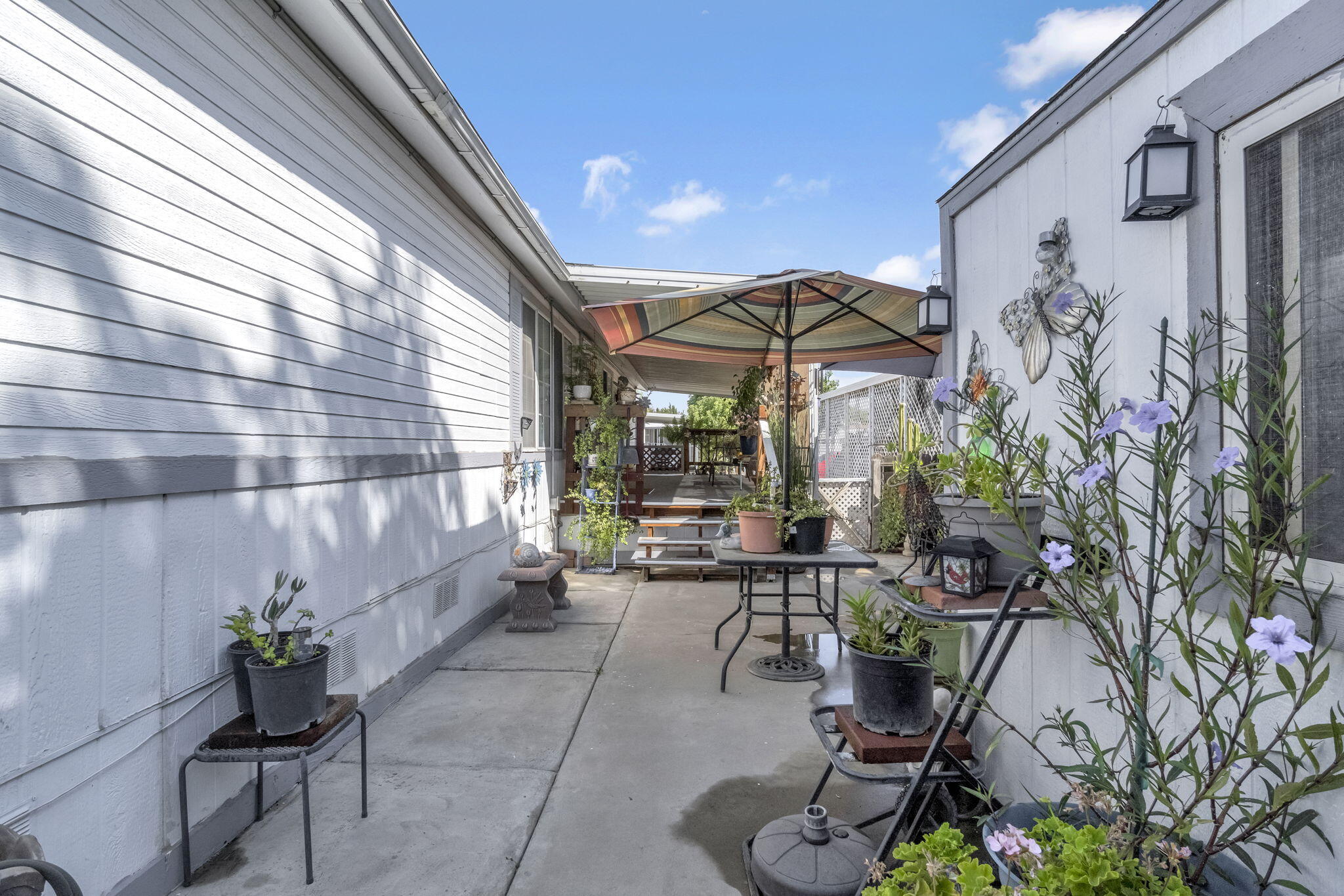 1218 E Cleveland Ave #142, Madera, CA 93638