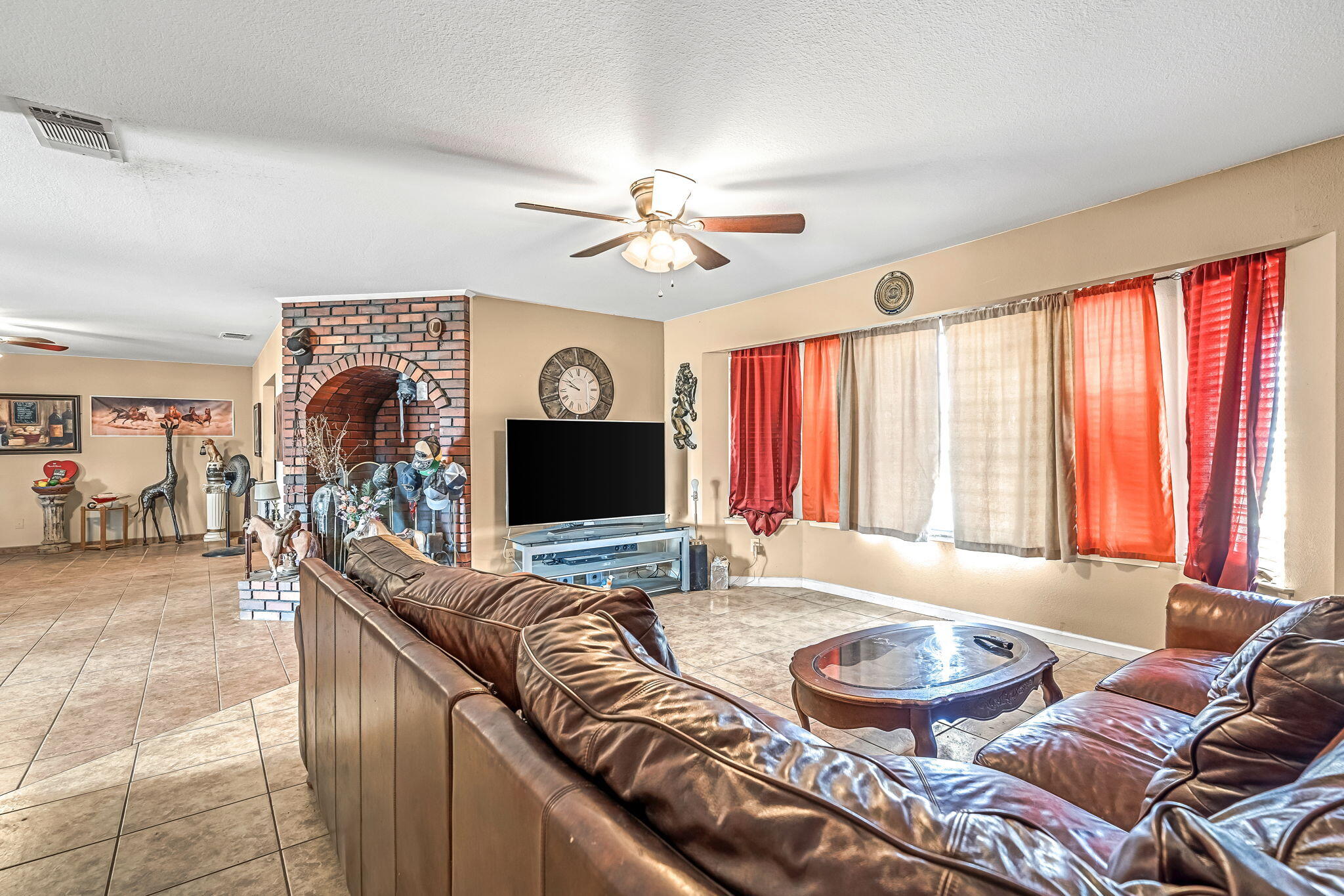 30550 Ave 20 1/2, Madera, CA 93638