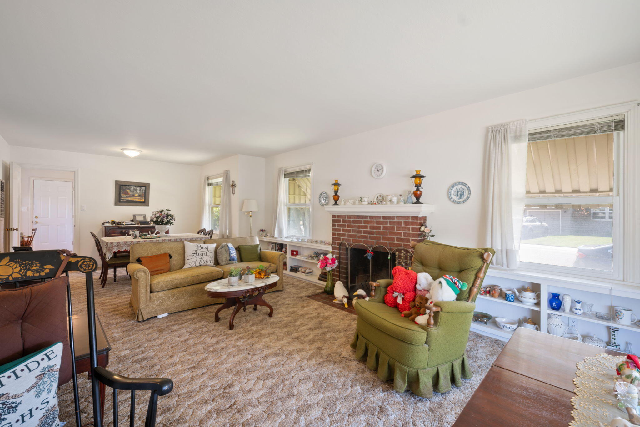 929 Capistrano Dr, Salinas, CA 93901