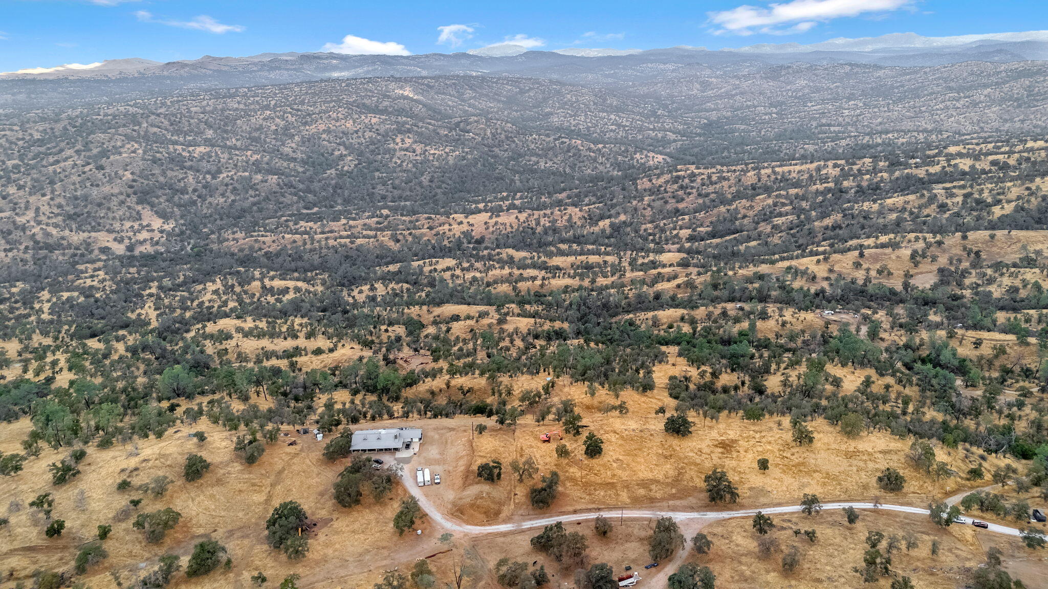37749 Misty Ridge Rd, Raymond, CA 93653