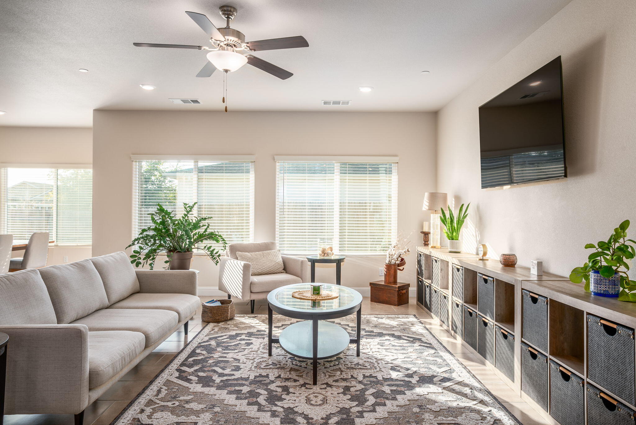 1797 Clearwater St, Tulare, CA 93274