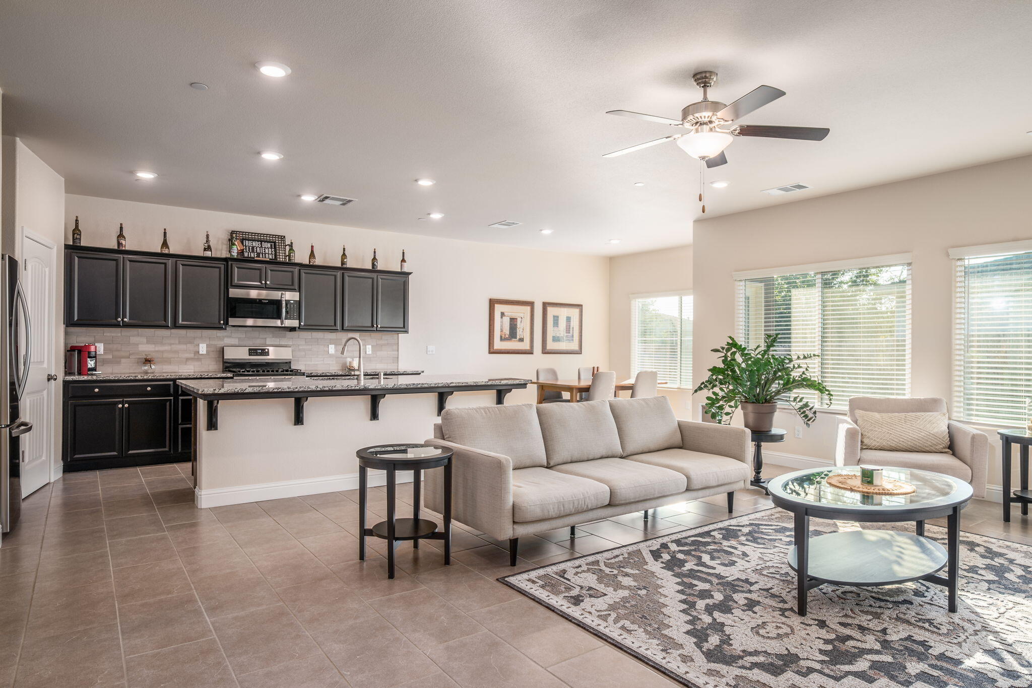 1797 Clearwater St, Tulare, CA 93274