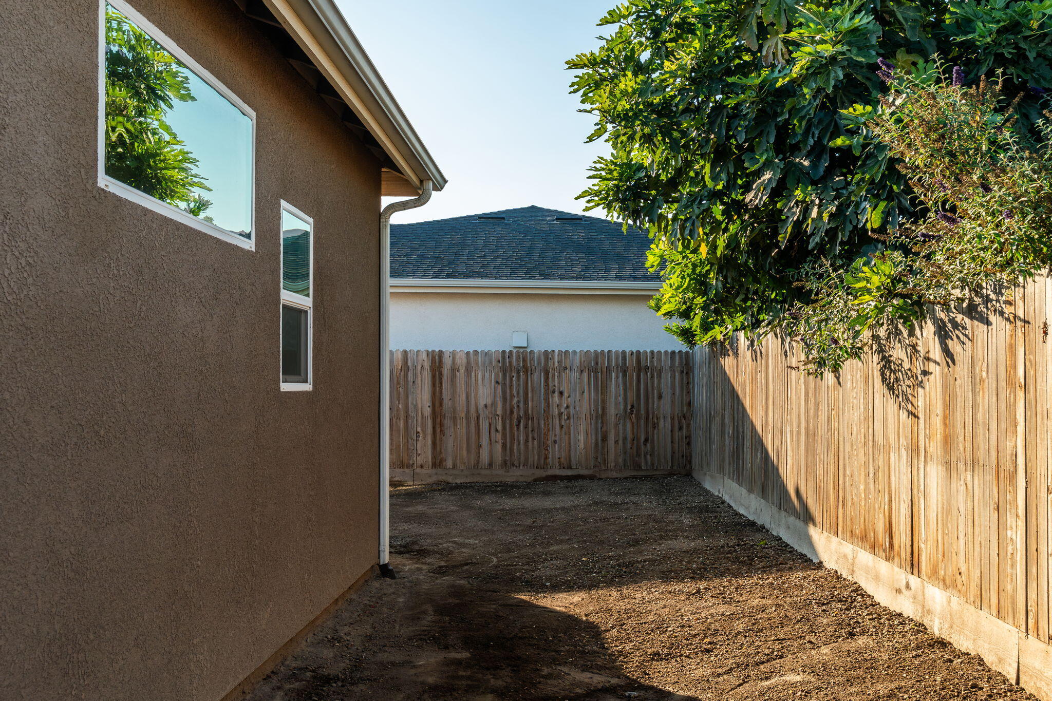 1797 Clearwater St, Tulare, CA 93274