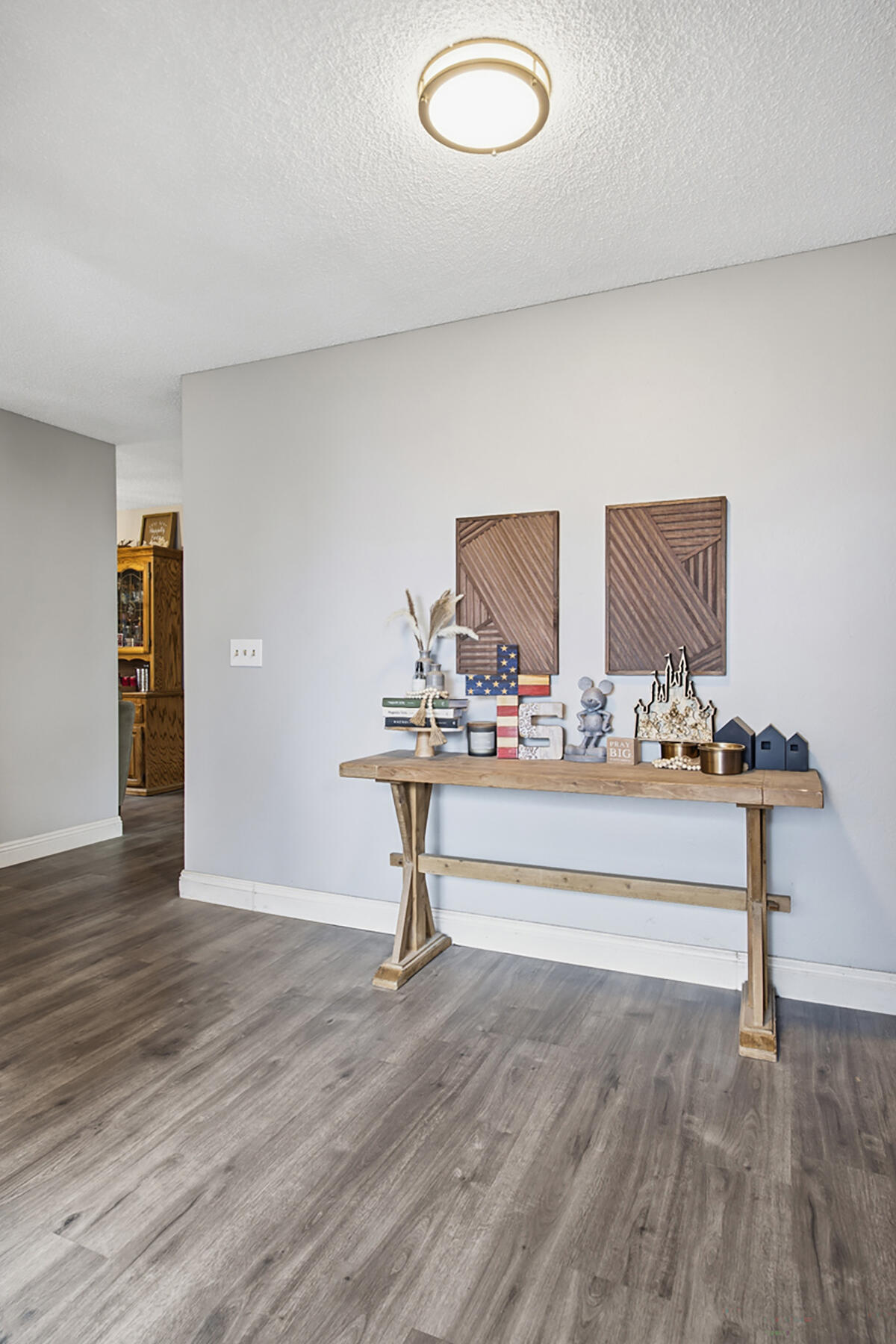 2030 S Woodland St, Visalia, CA 93277