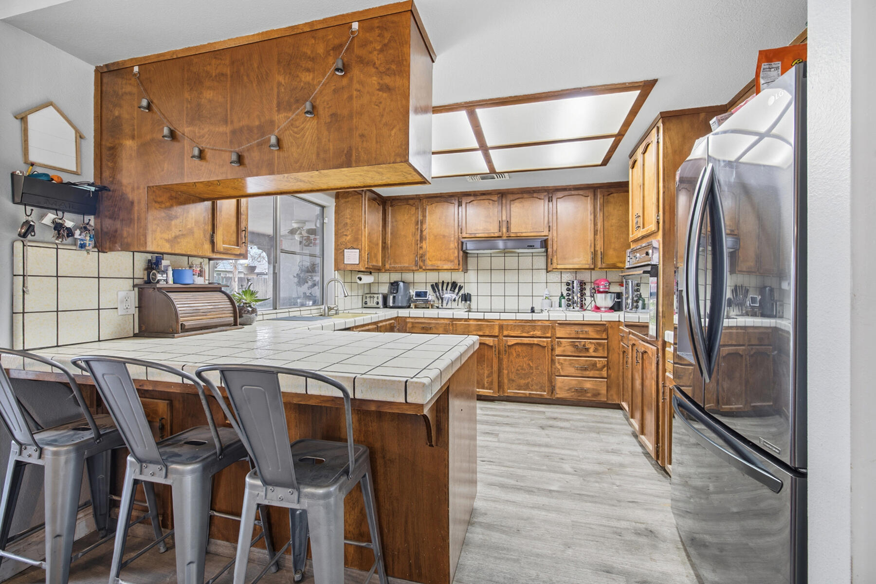 2030 S Woodland St, Visalia, CA 93277