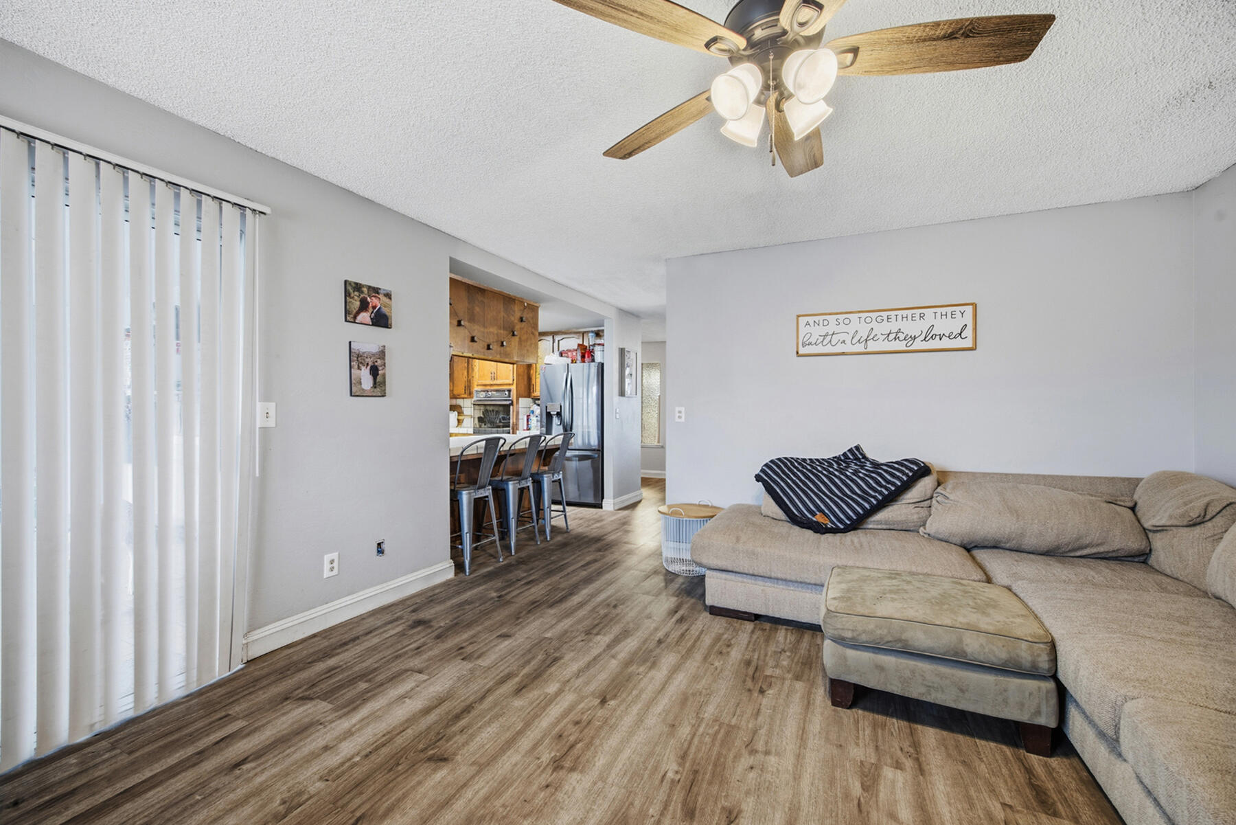 2030 S Woodland St, Visalia, CA 93277