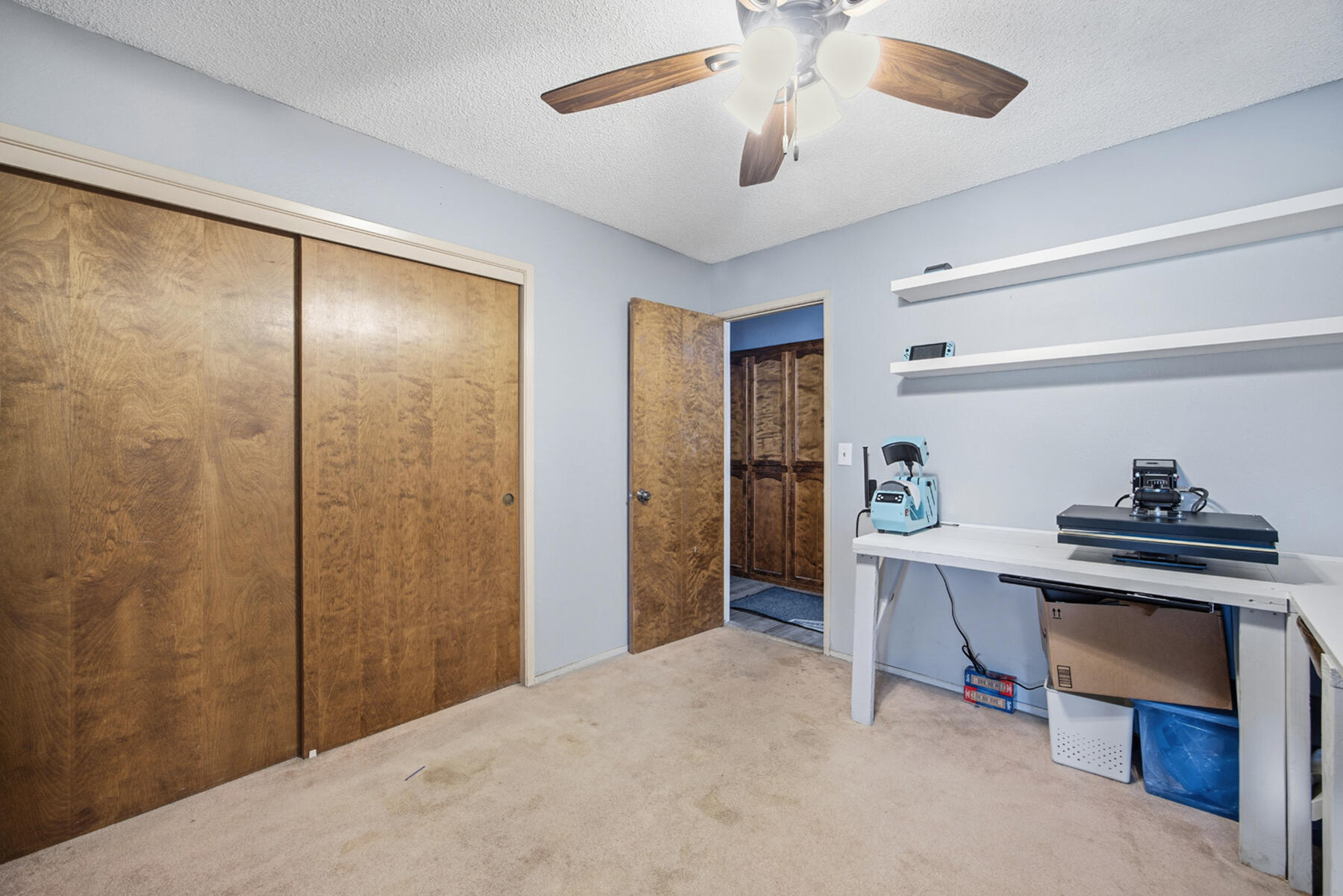 2030 S Woodland St, Visalia, CA 93277