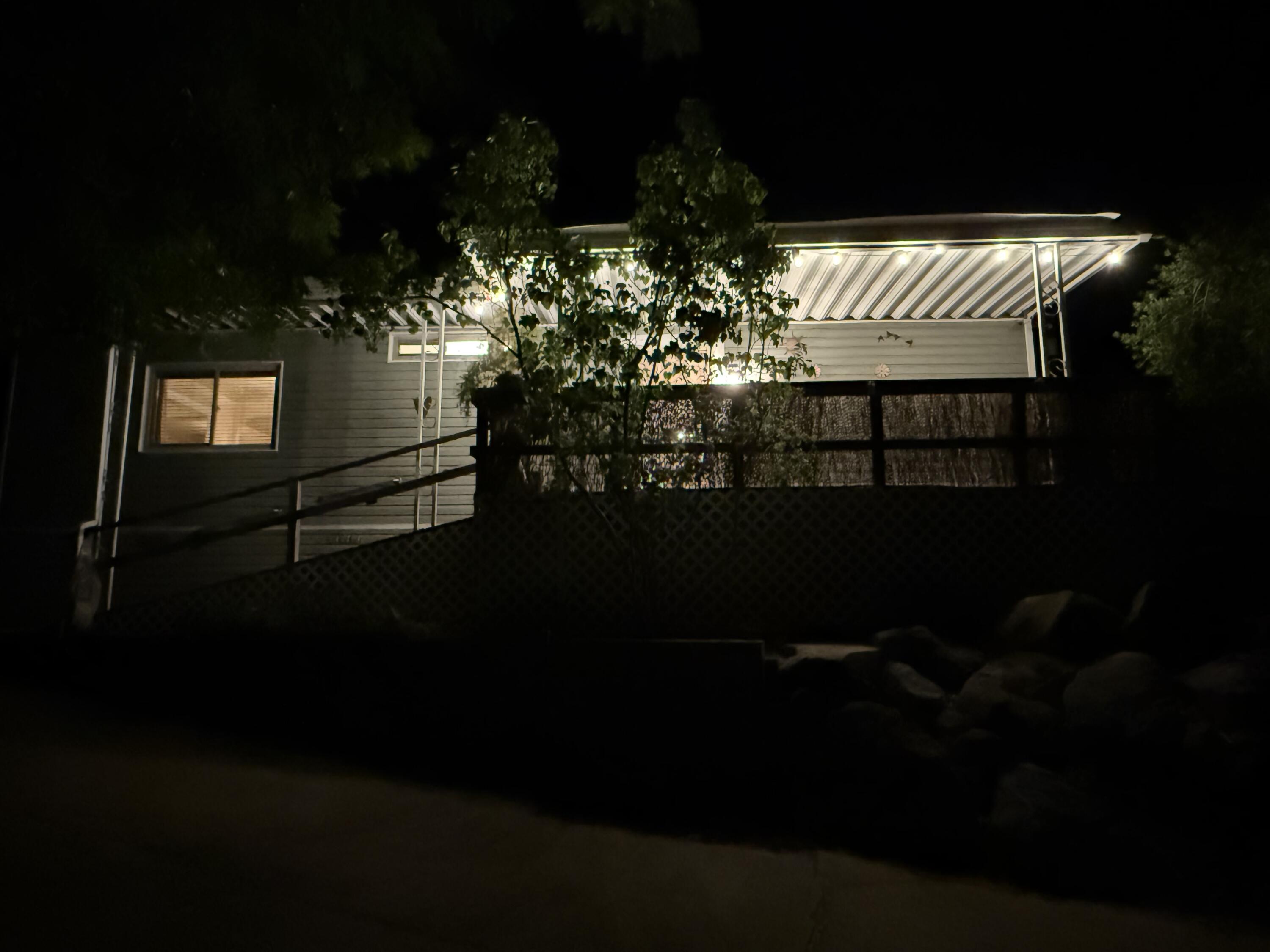 43000 Sierra Dr #20, Three Rivers, CA 93271