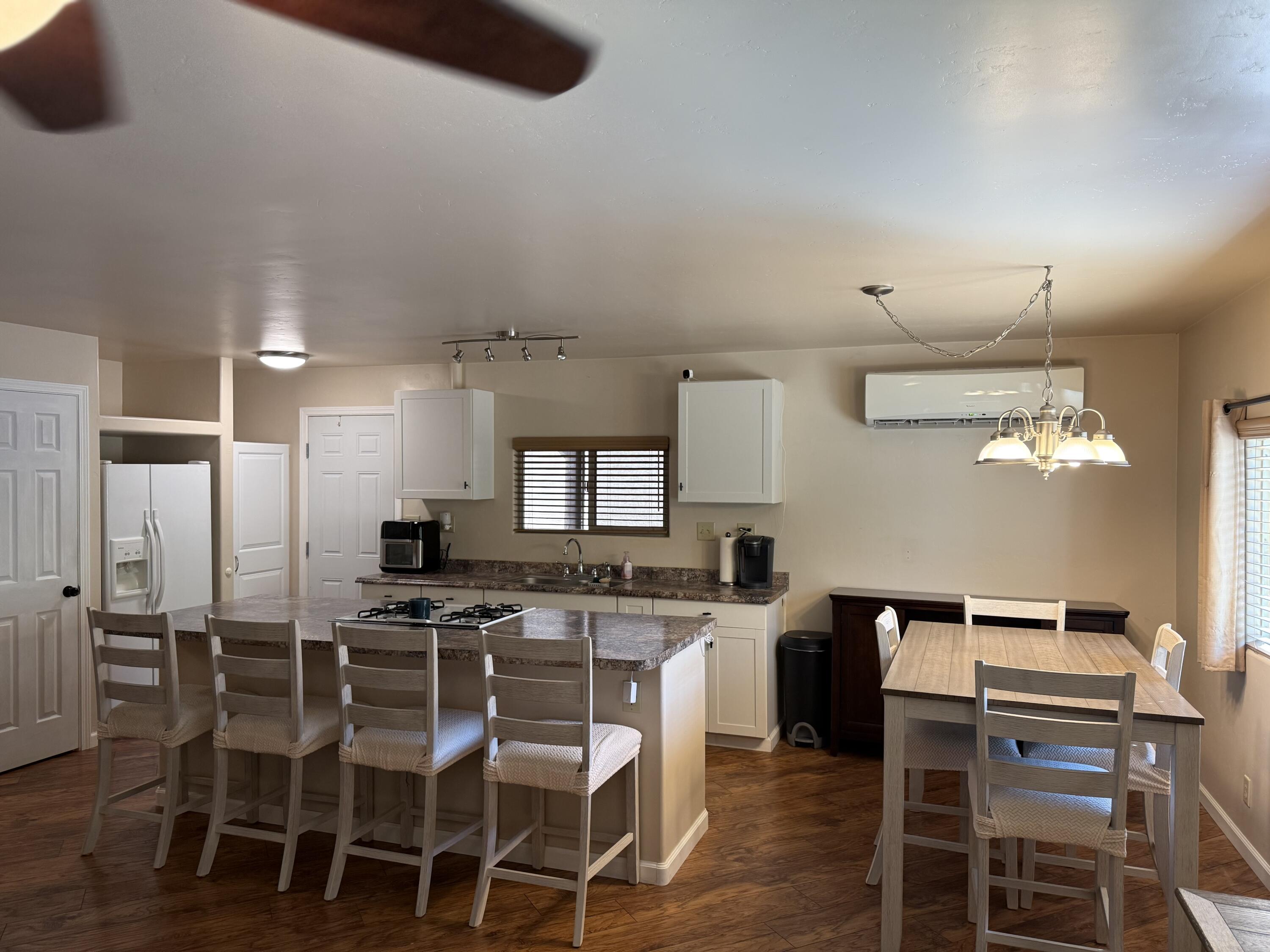 43000 Sierra Dr #20, Three Rivers, CA 93271