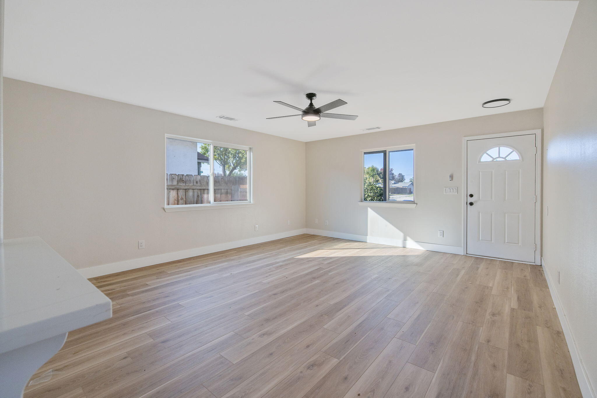 1633 Chase Ave, Corcoran, CA 93212