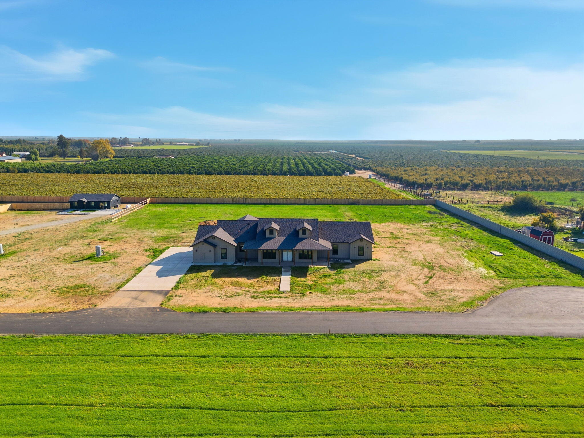 605 S Anderson B Rd, Exeter, CA 93221